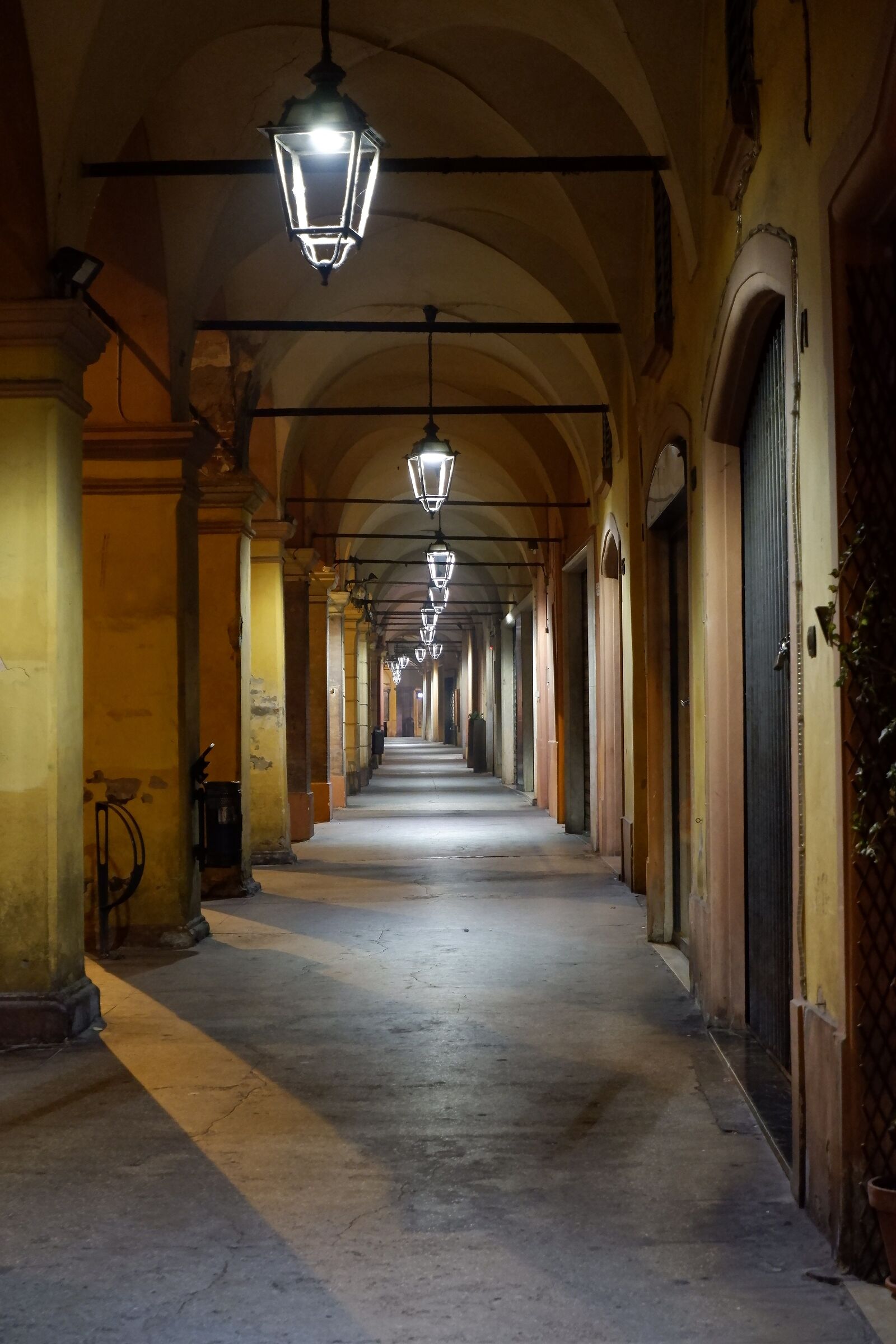 At dawn, when everything still sleeps...