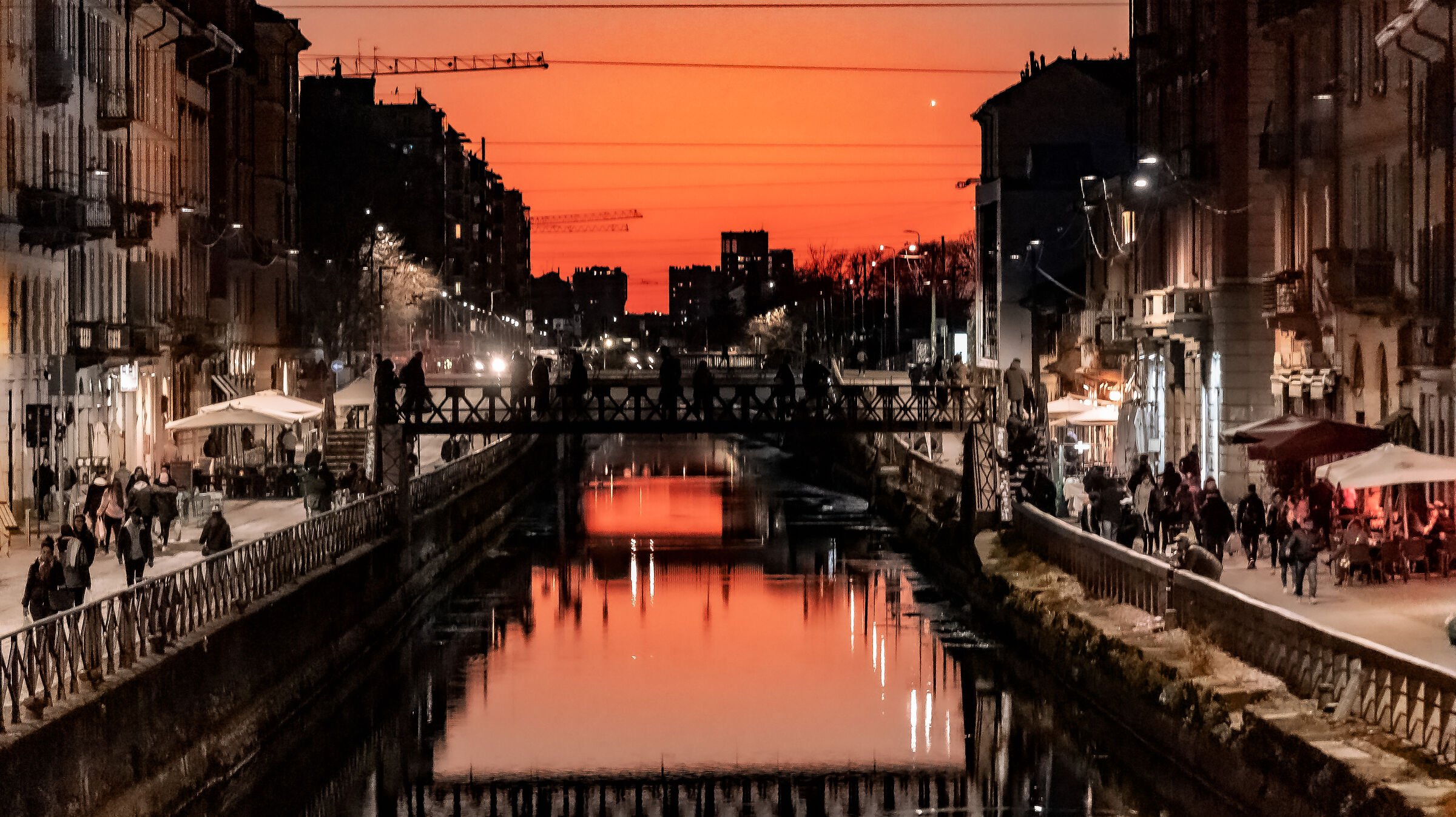 Tramonto sul Naviglio Grande