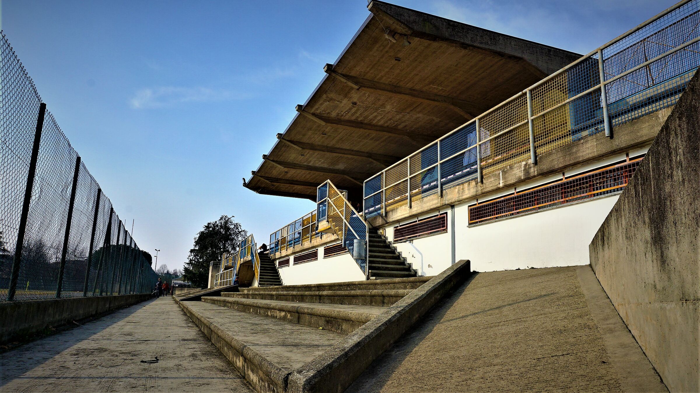 Sunday is more experienced when playing at home