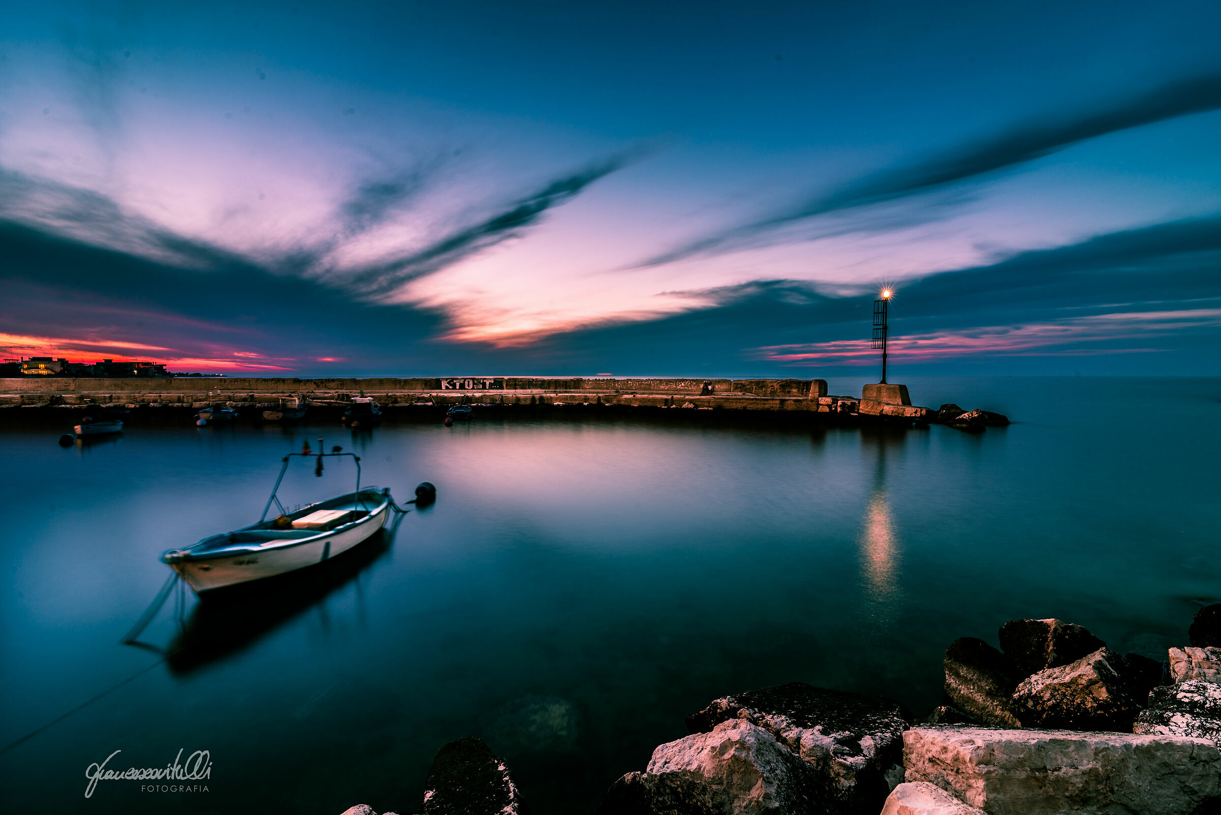 it so quiet.... shhh...shhh...