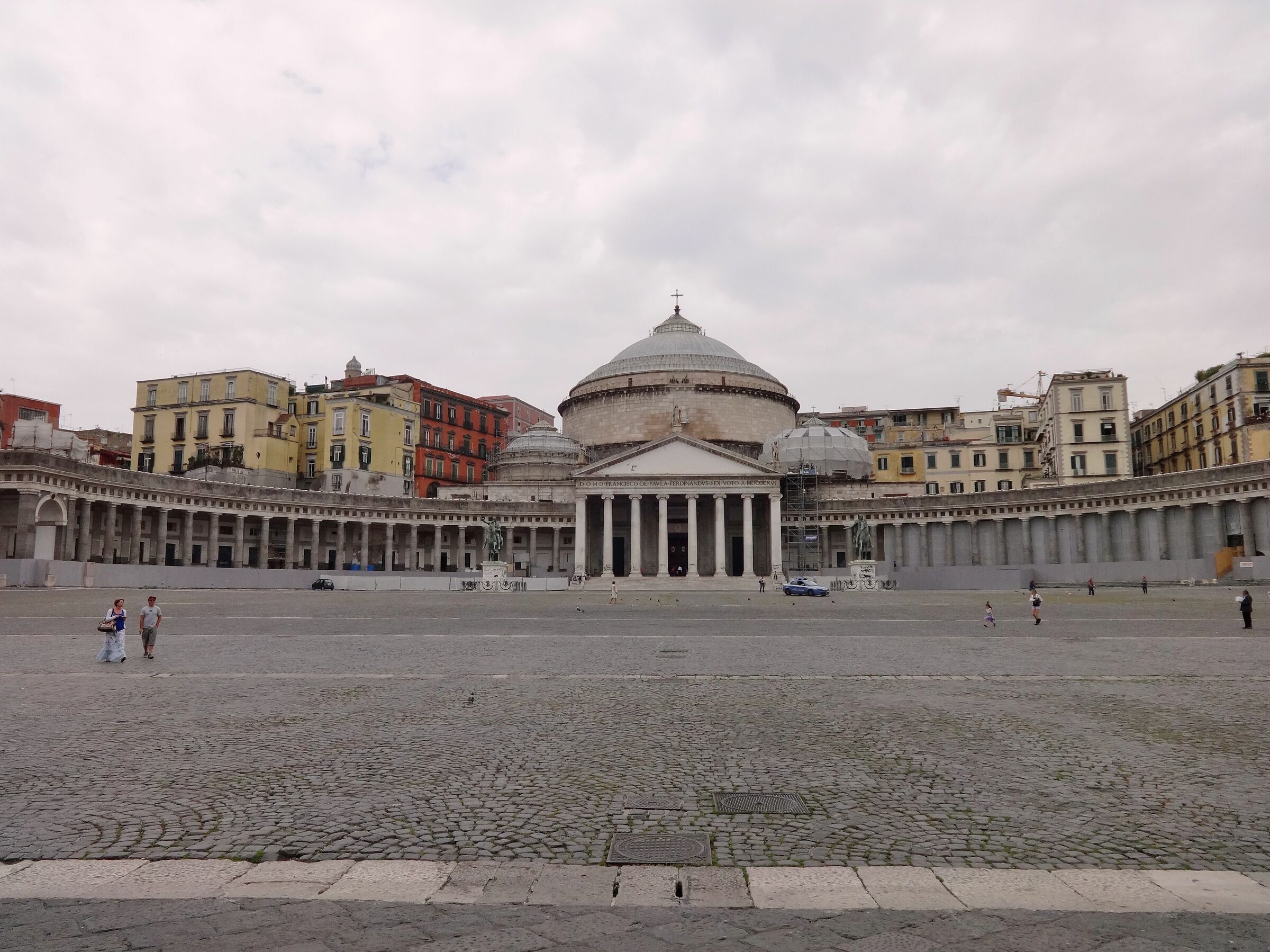 Piazza del Plebiscito - Chiesa di S.Francesco di Paola