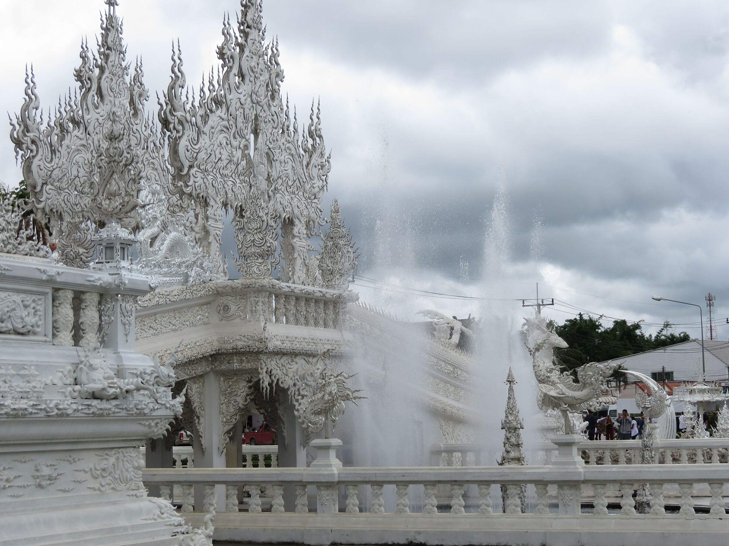 tempio bianco Chiang Mai