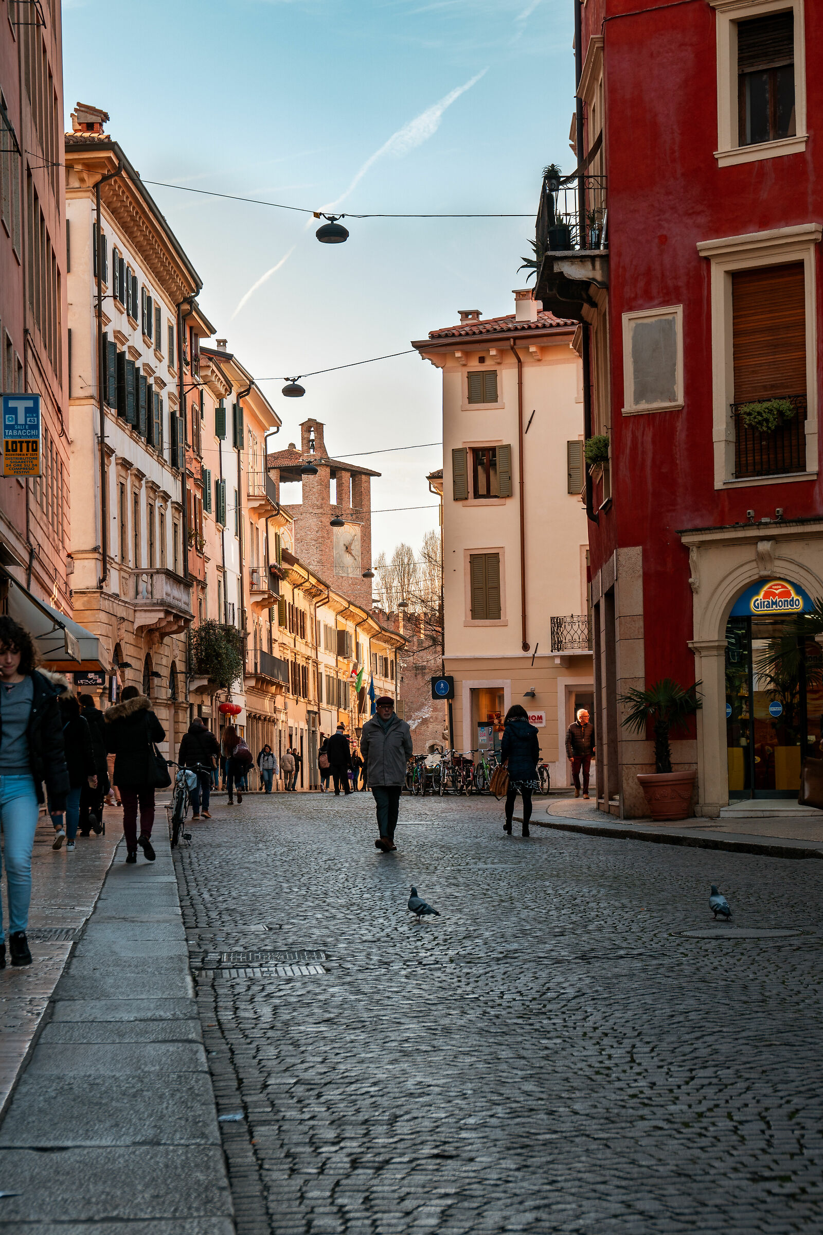 Verso Castel Vecchio