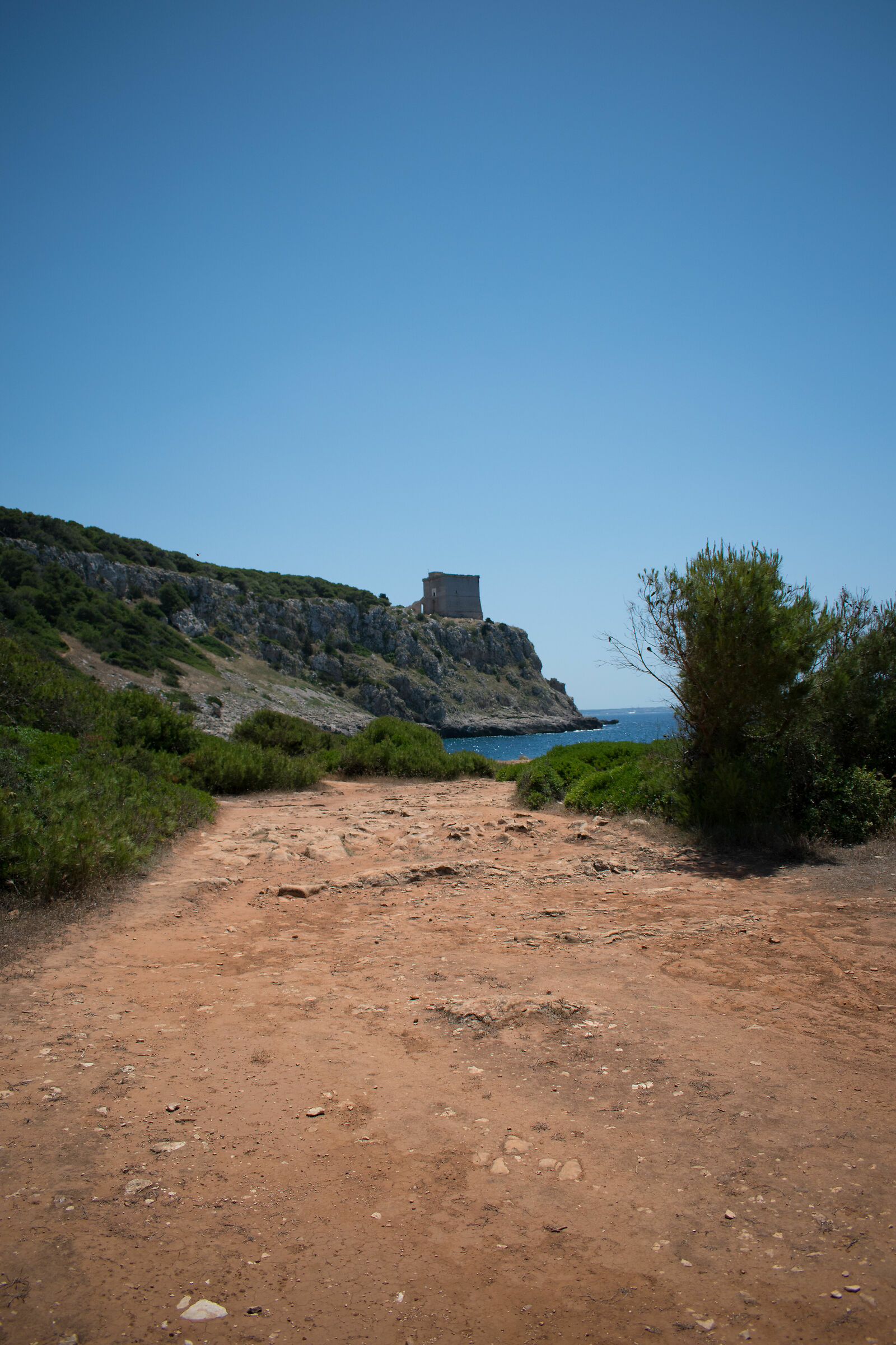 Una torretta sul mare