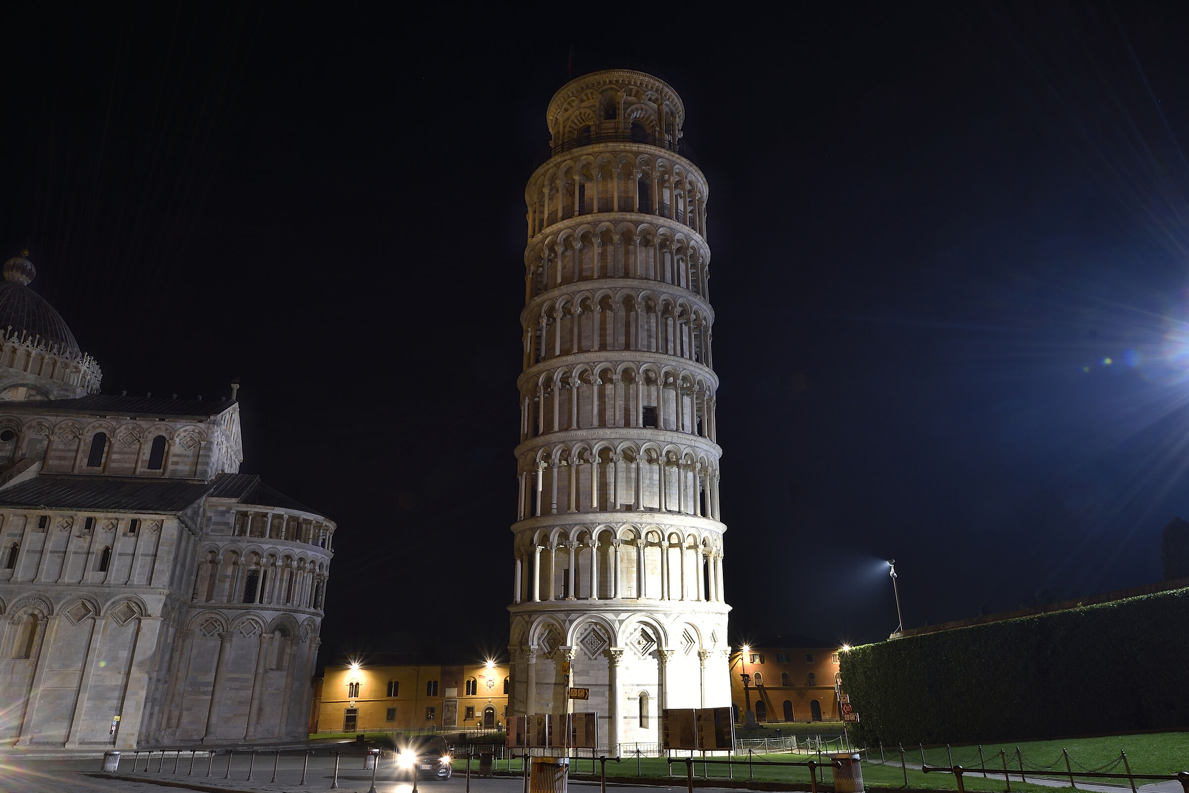 Piazza dei Miracoli ...