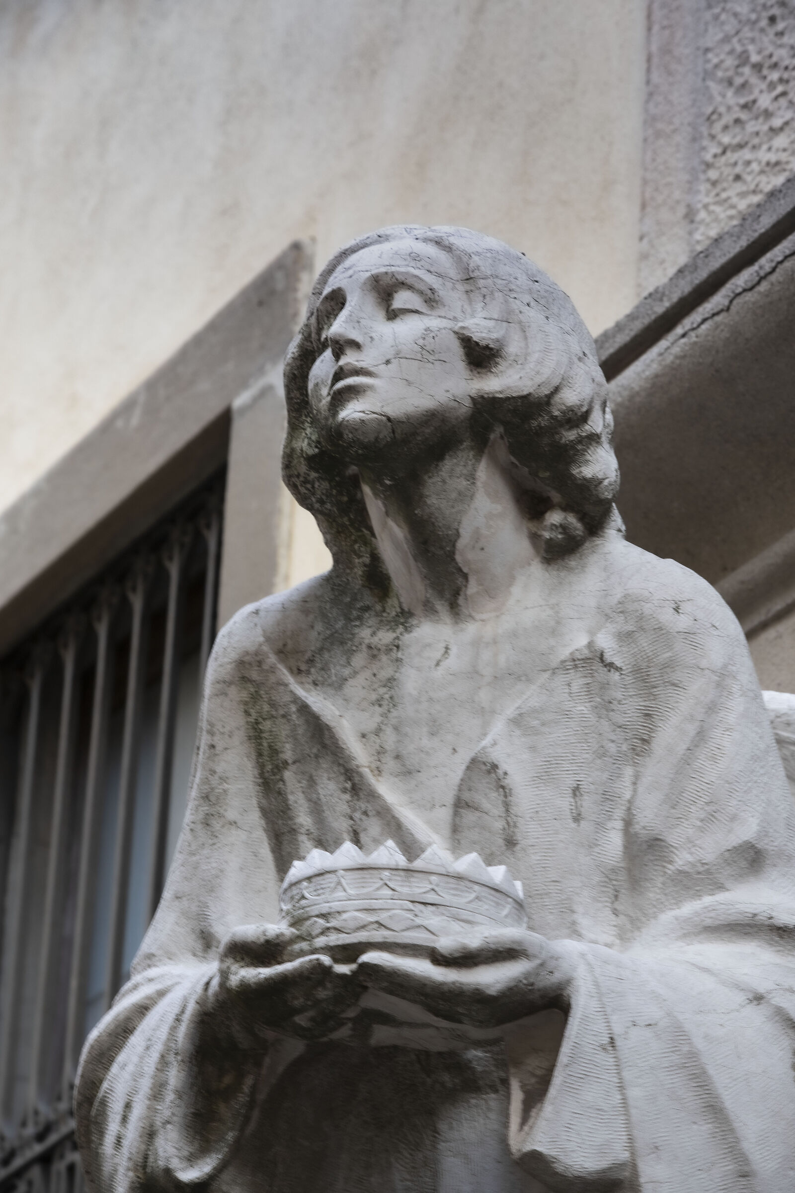 The Tall Bergamo Angel