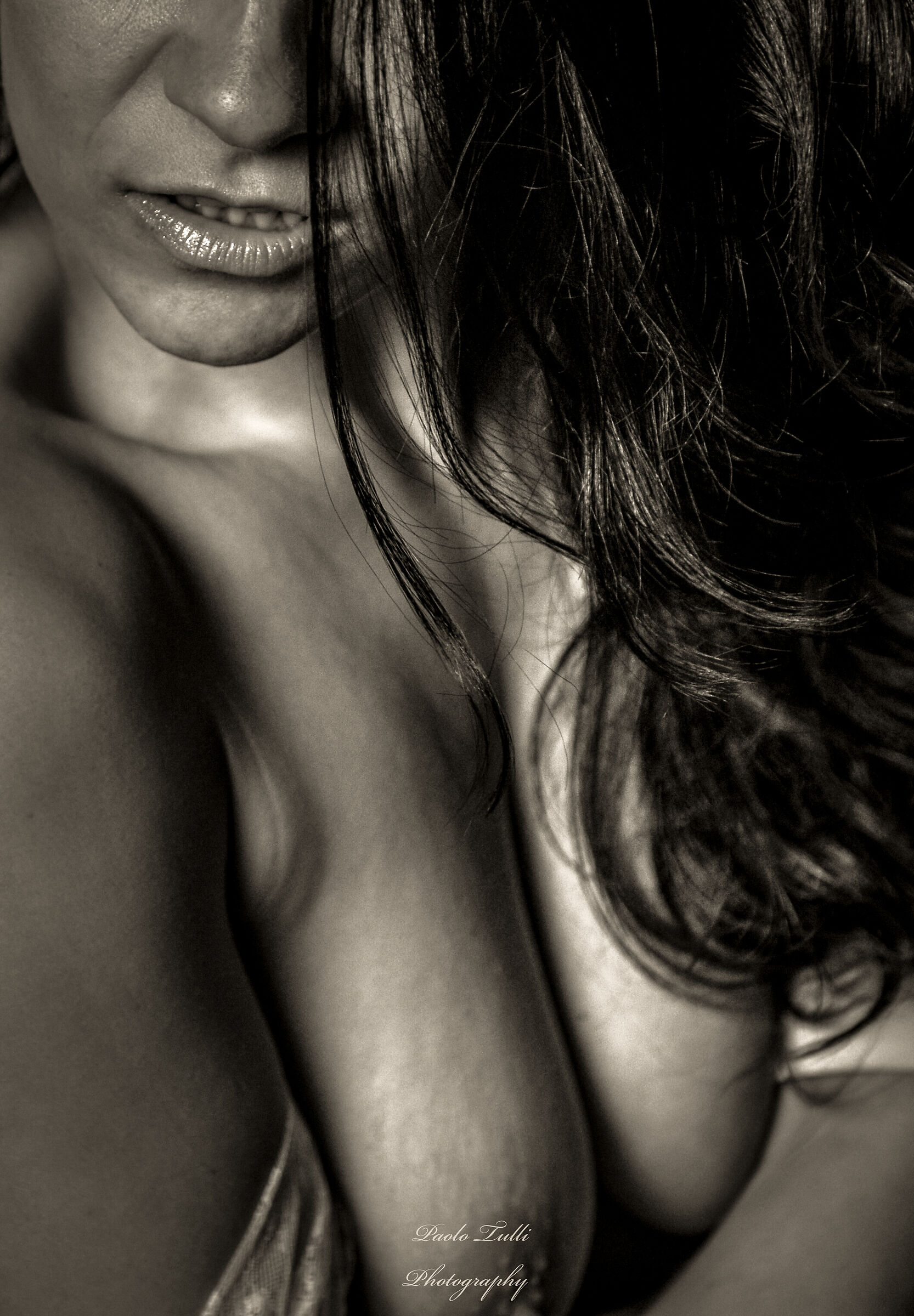 Scchhh,... non parlare ...seducimi