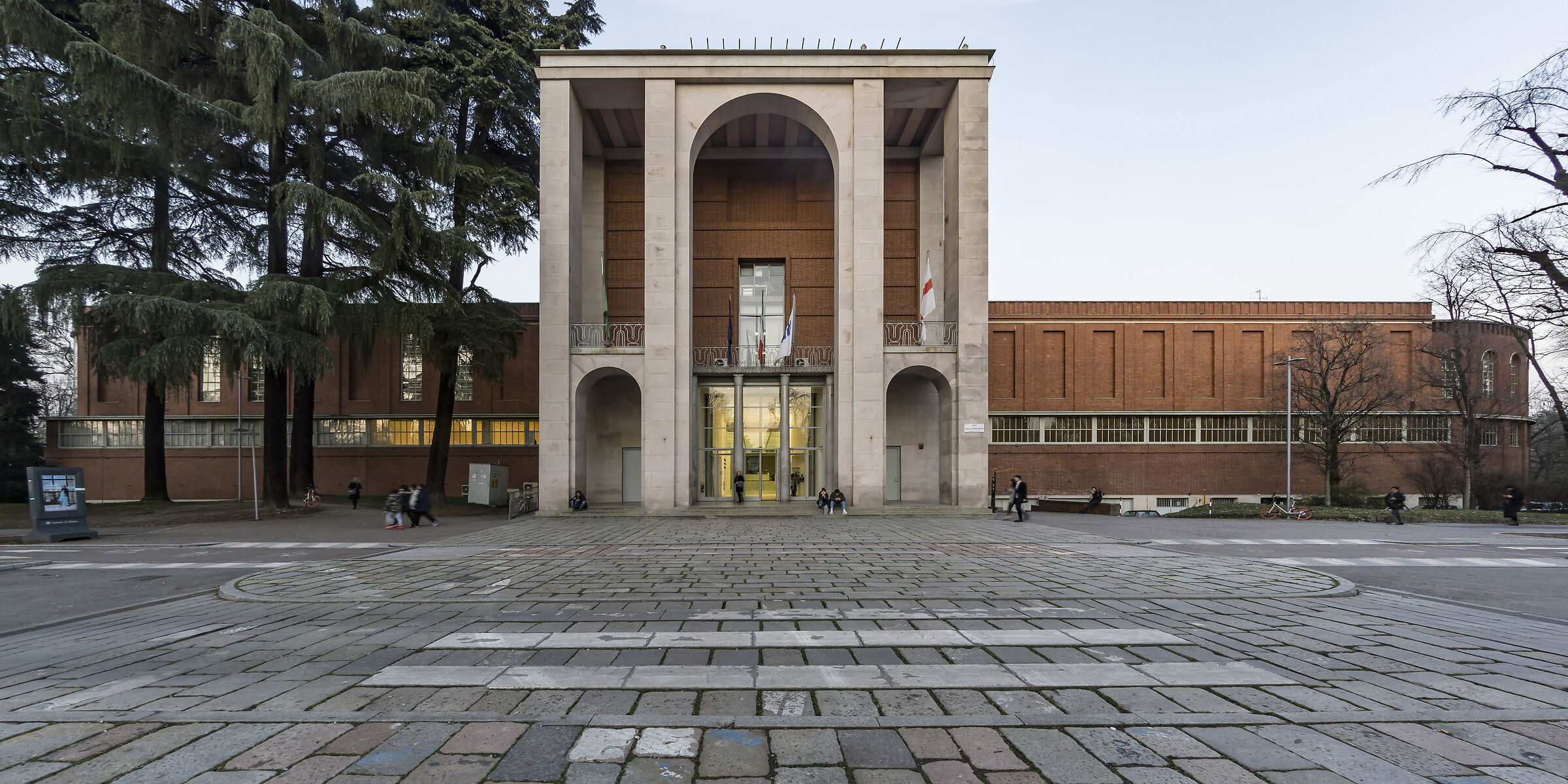 Palazzo dell'Arte (sede della Triennale) - 1