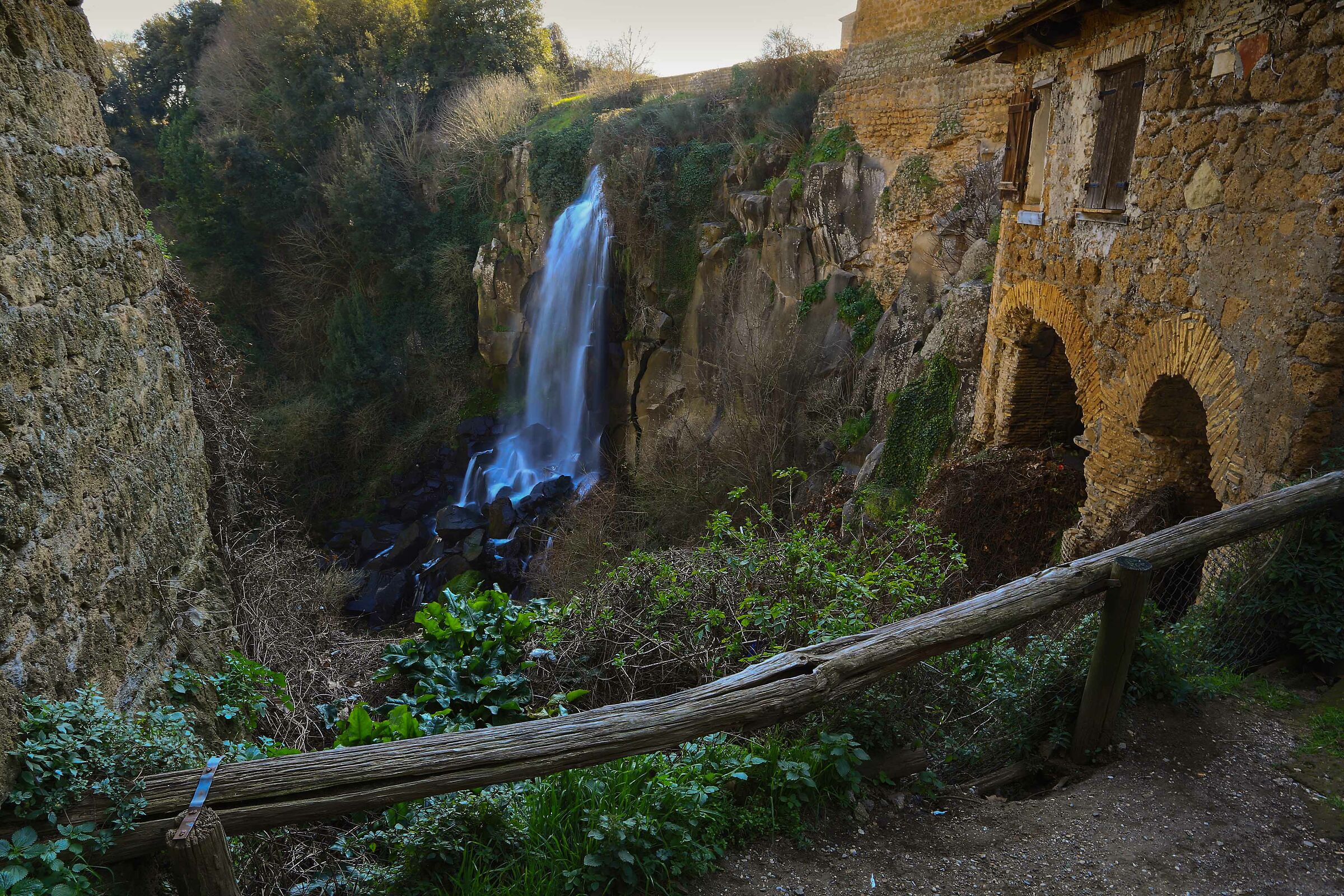 Nepi Cavaterra Waterfall