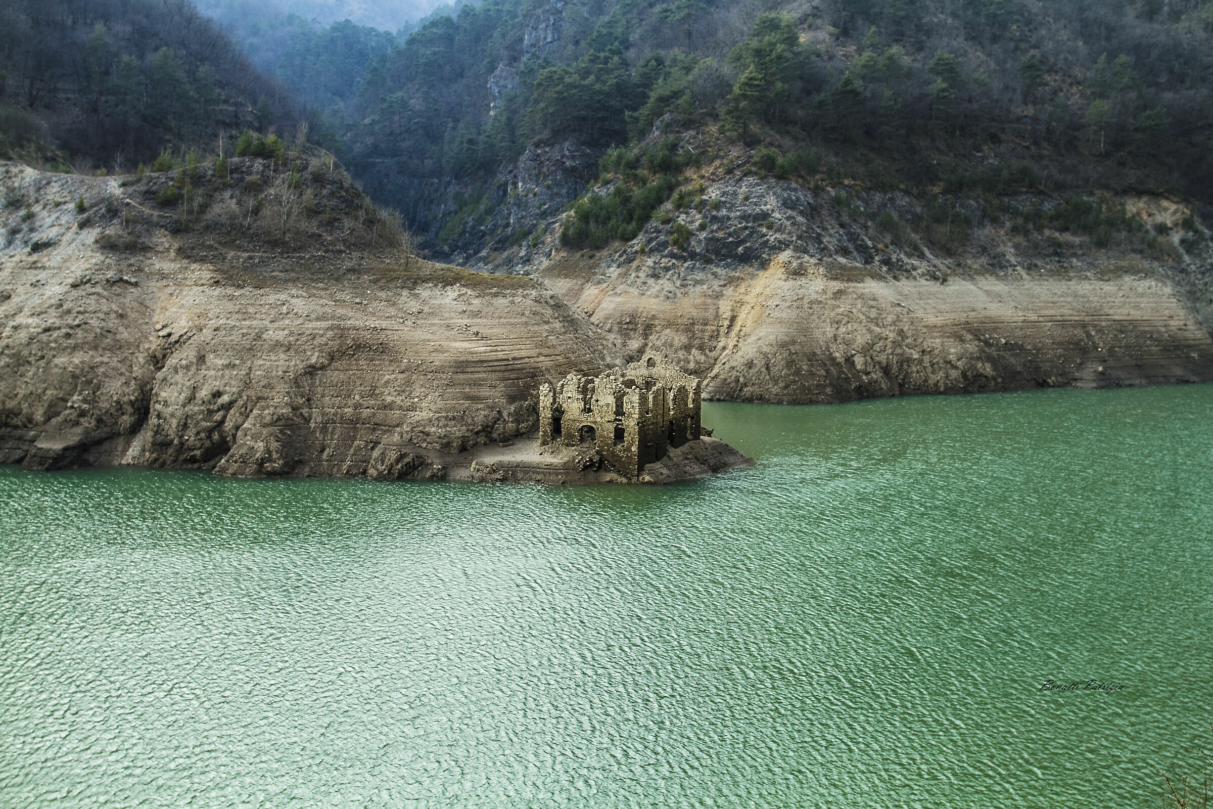 the old customs has re-emerged