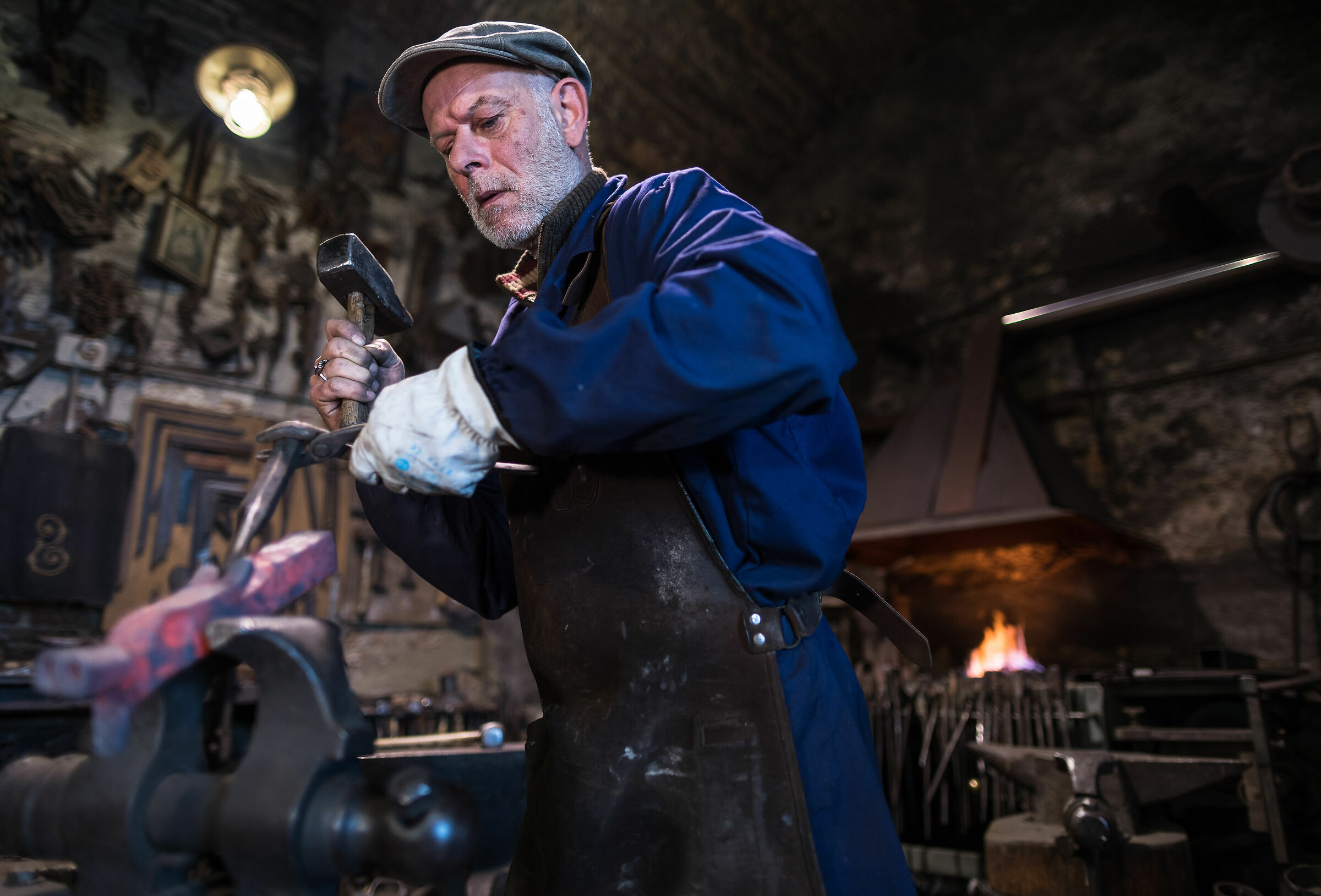 C'è tutto un mondo intorno ...