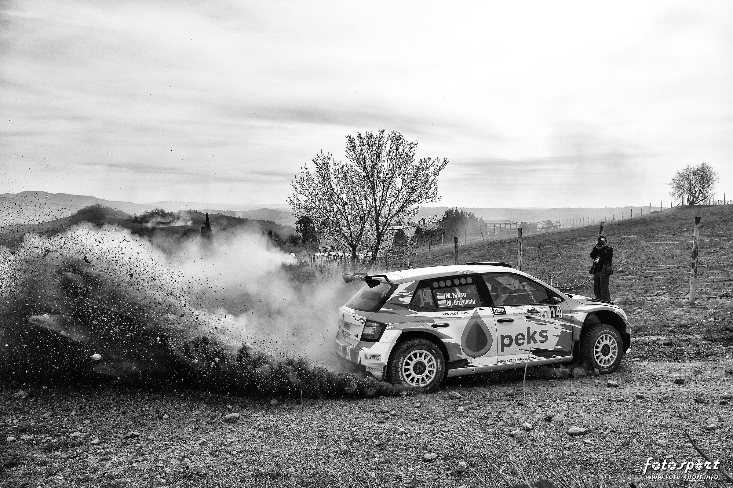 Fotografo impolverato