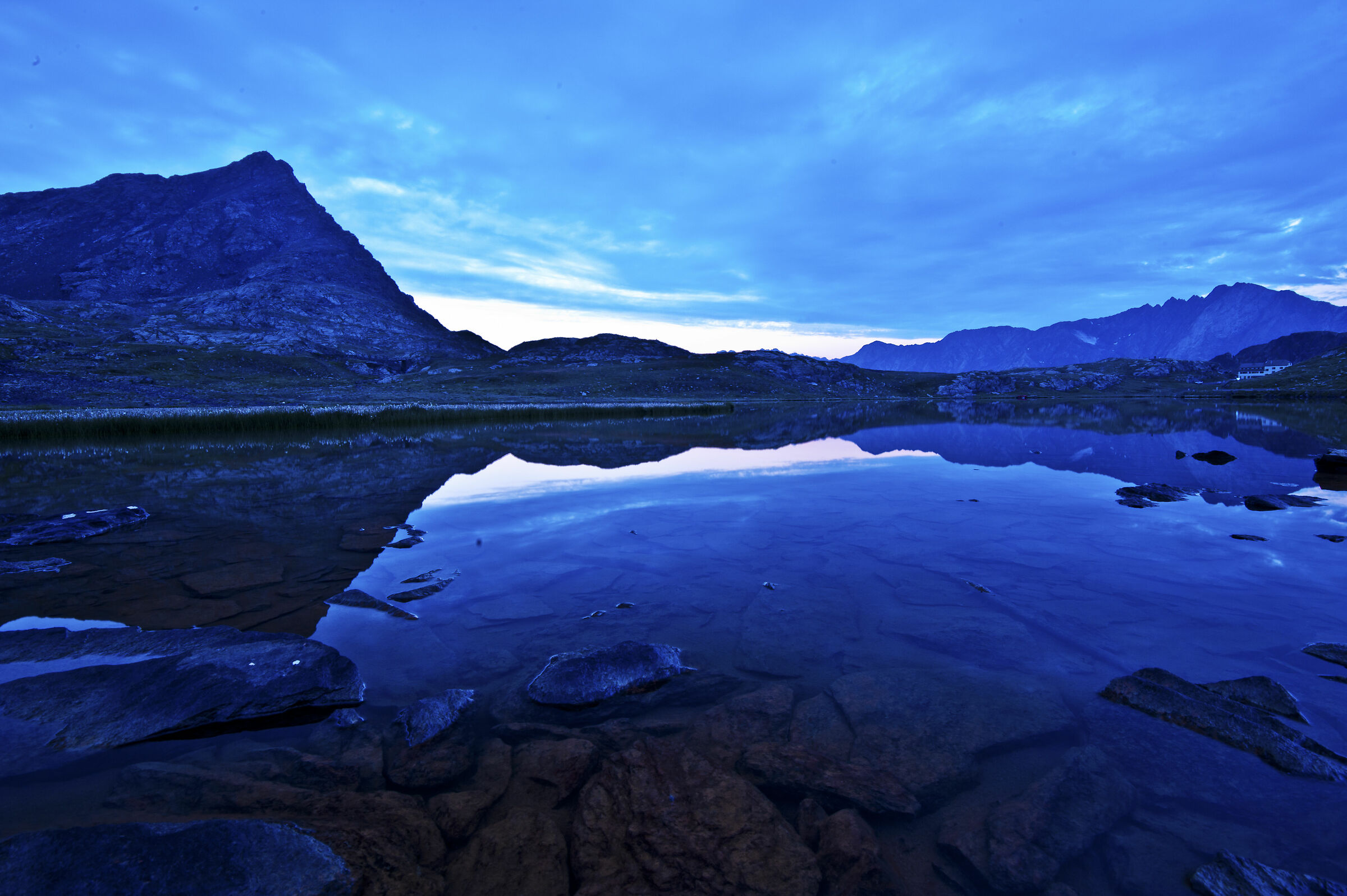 Sunrise at the Gavia Pass