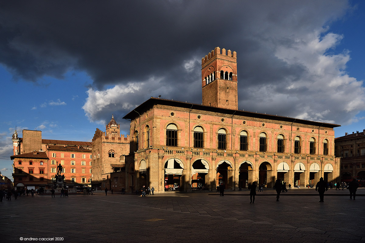 Bologna, Palazzo Re Enzo