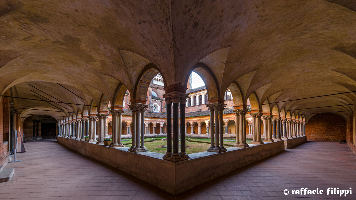 Cloister of St. Andrew - Vercelli