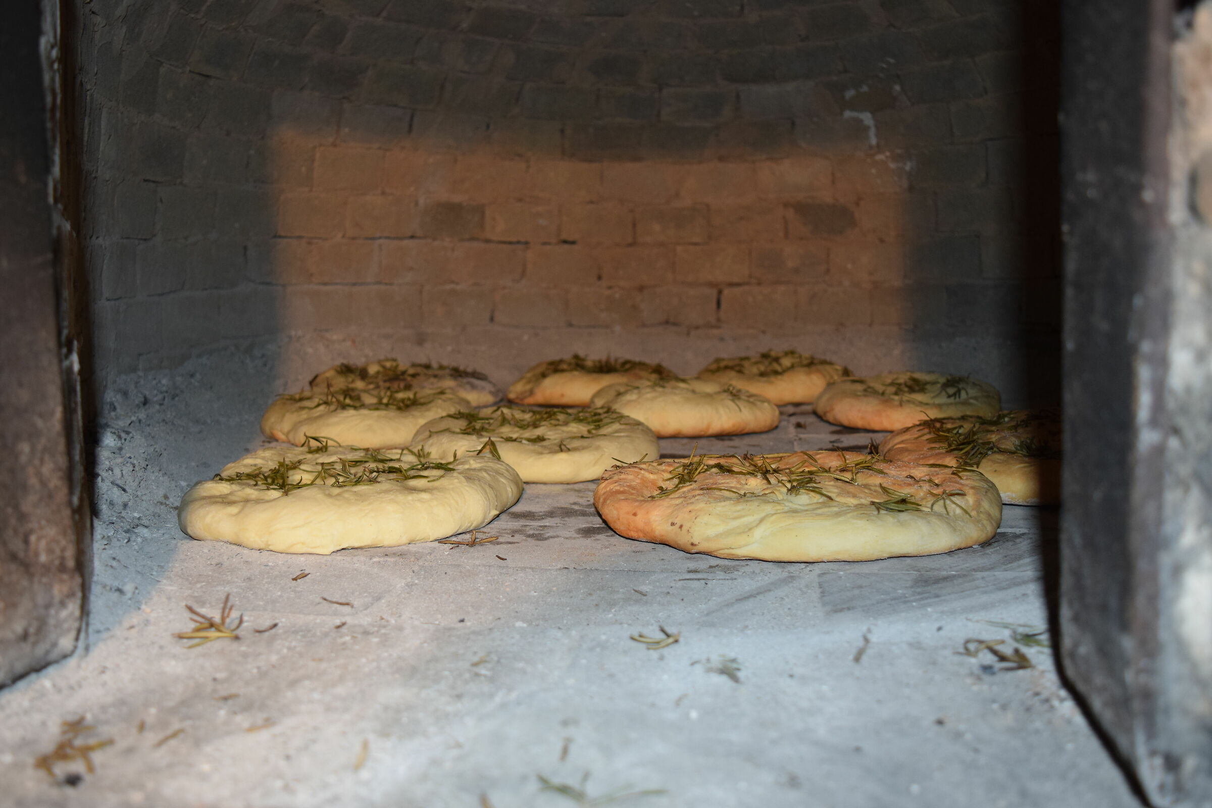 "the crescia tel oven"