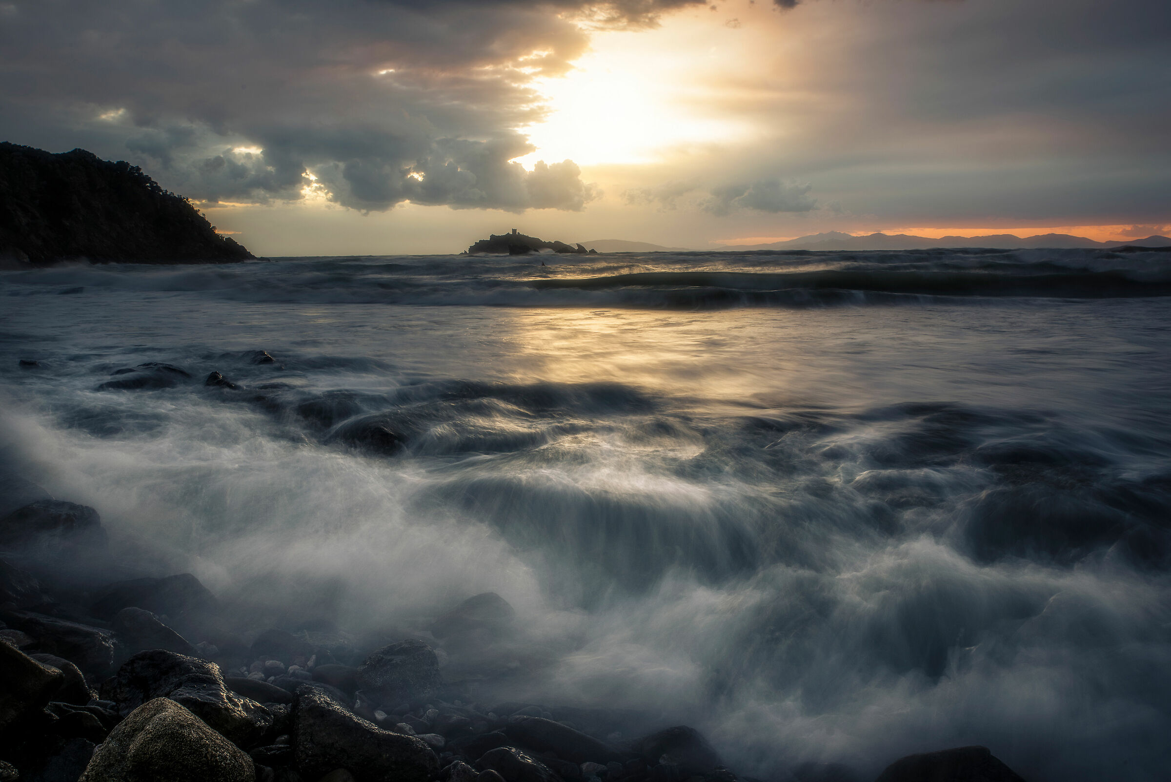 Wing point in the waves