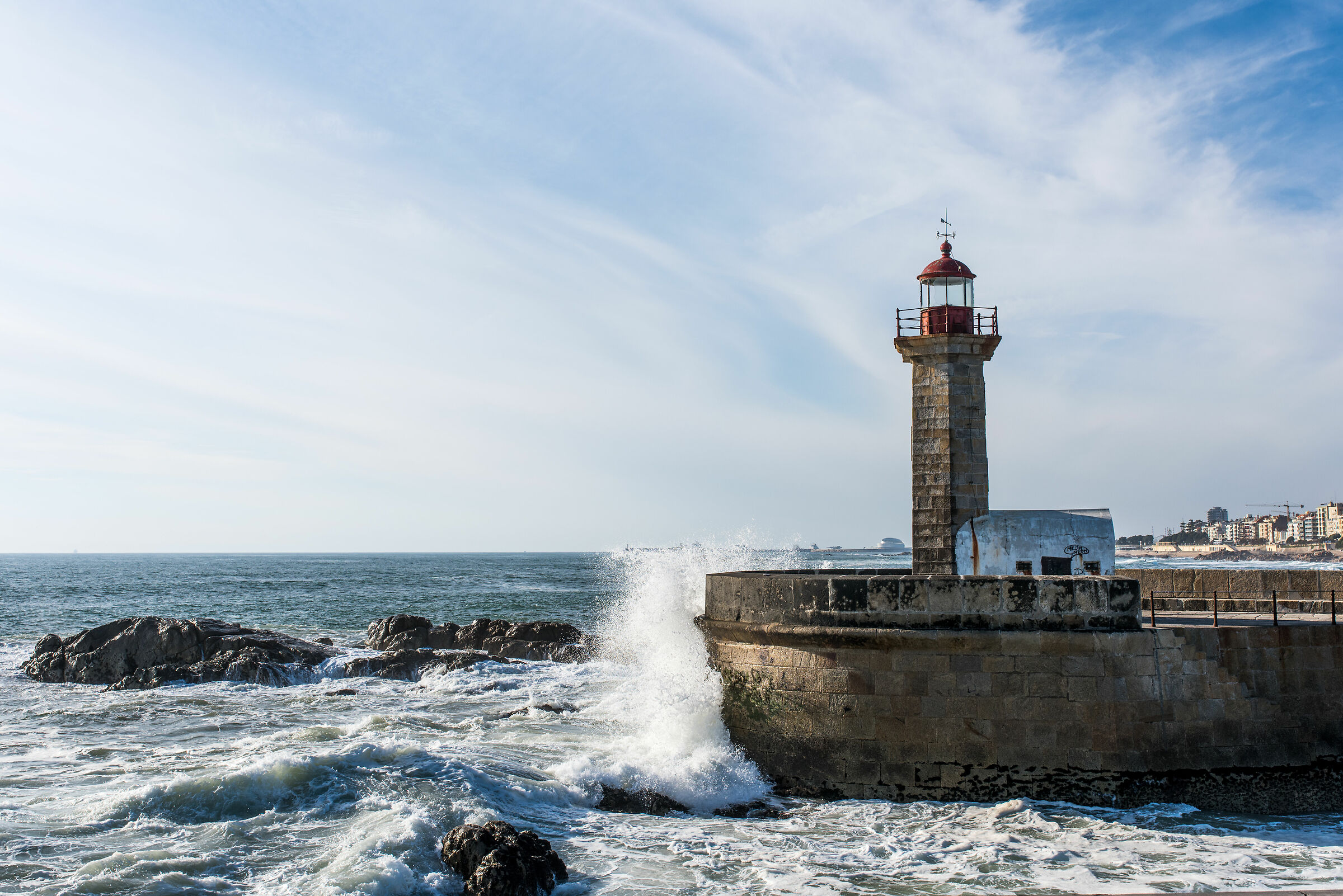 Porto - Farol Rio Douro