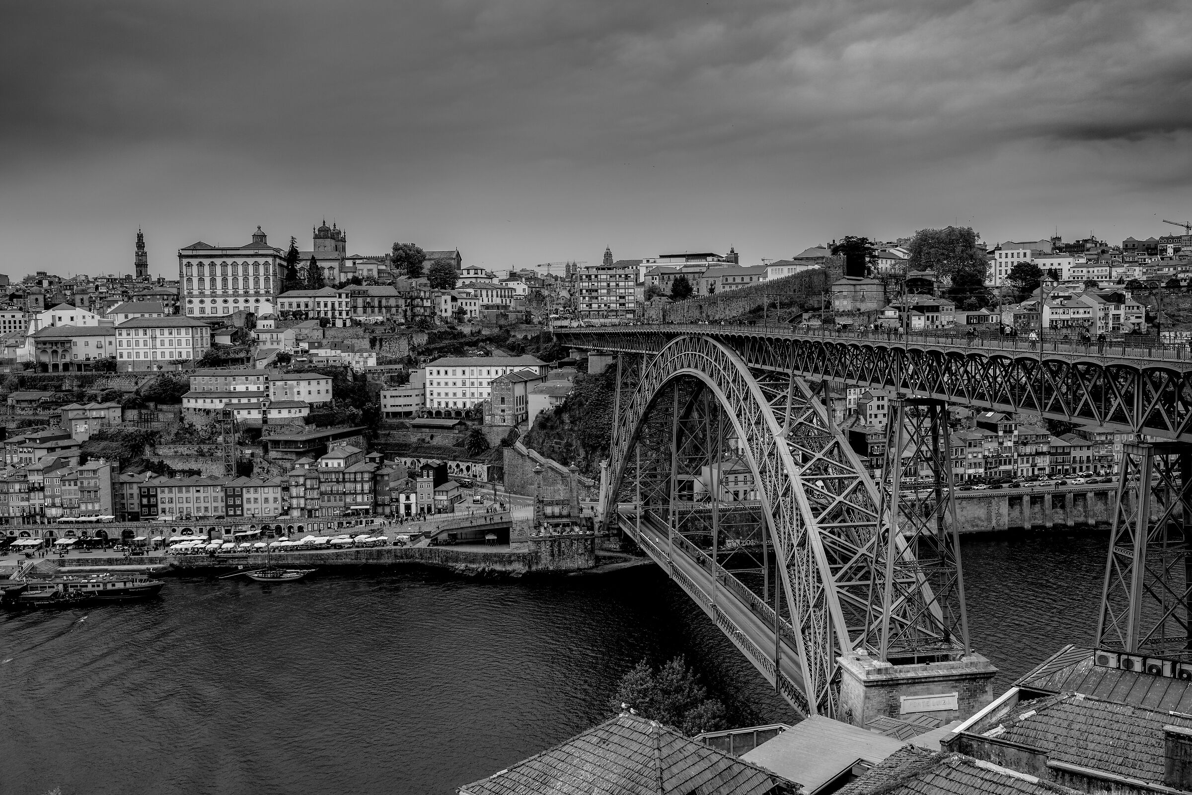 Vista ponte Dom Luis e quartiere Ribeira