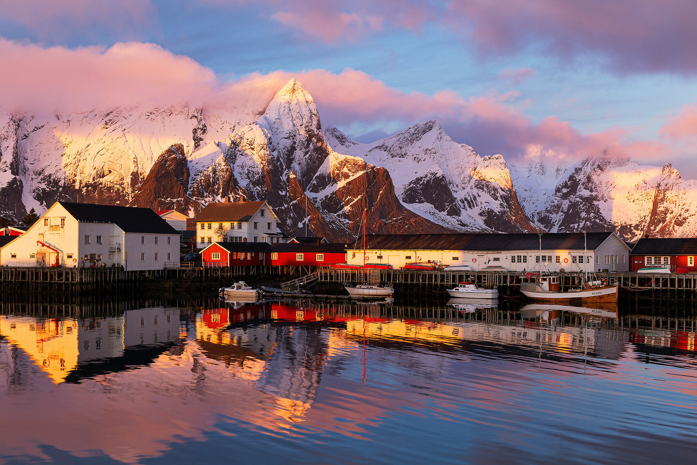 Toppoya's sunset, Lofoten