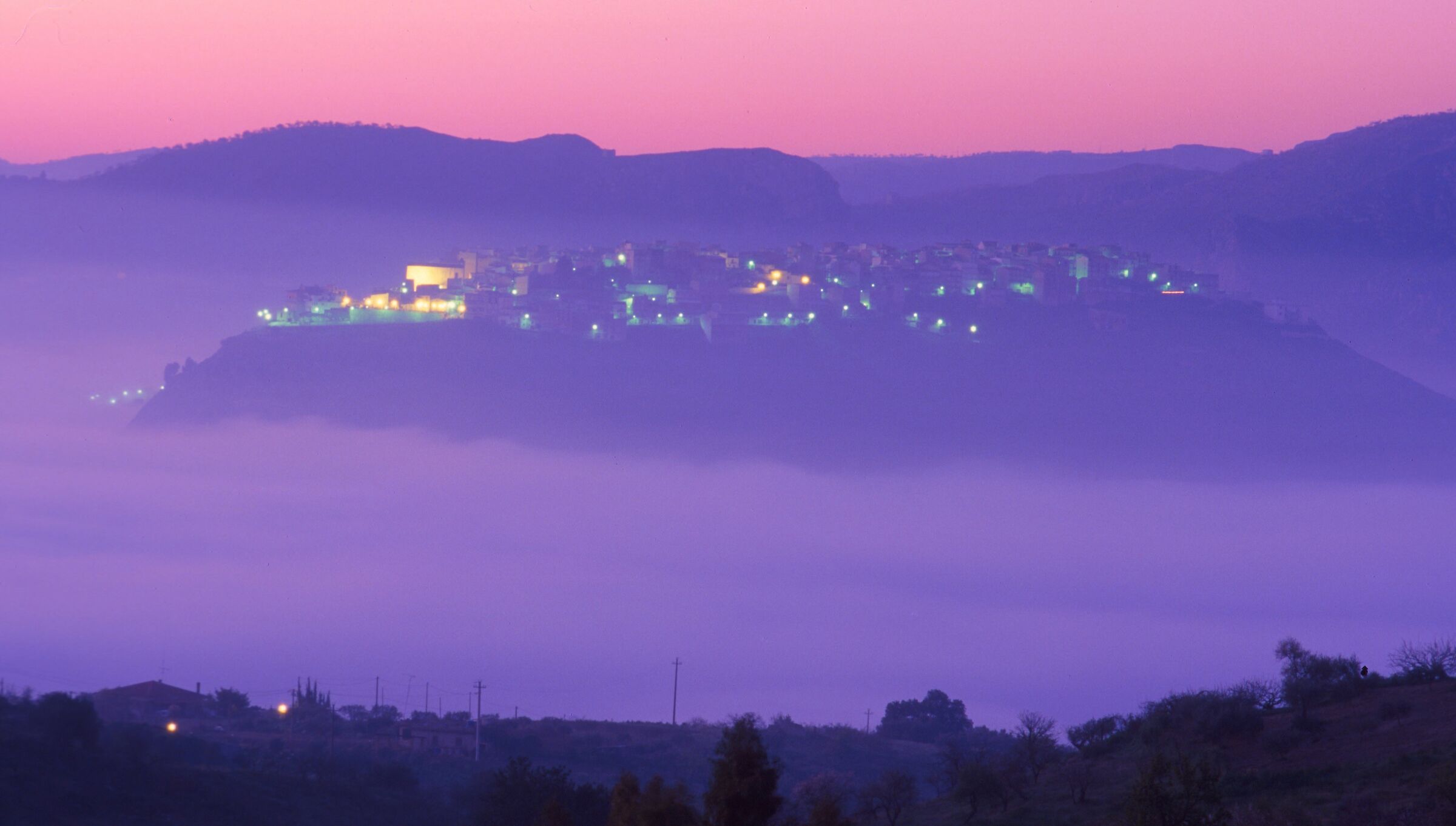 Sican Valley: Wake up in the village