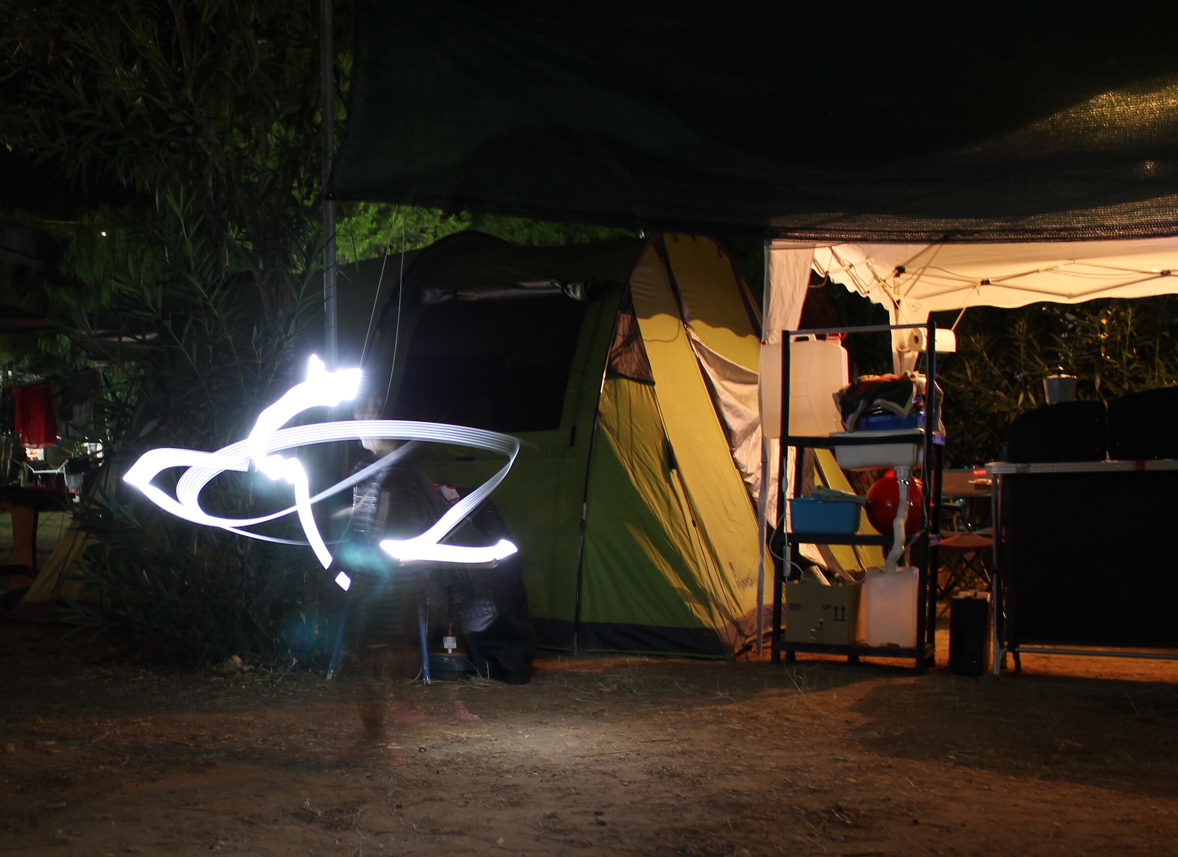 Light dances in the tent