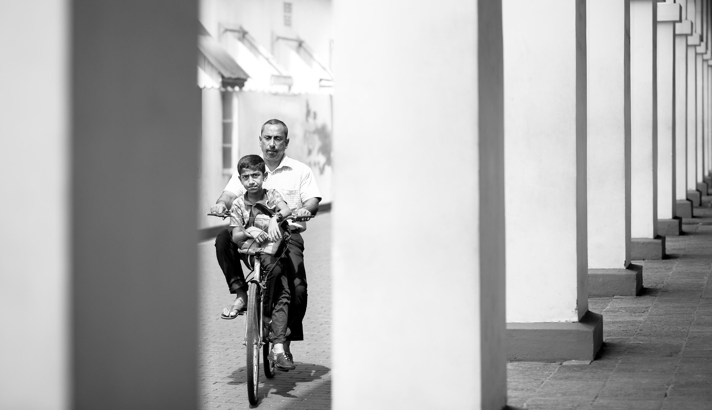 steet photography a galle in sri lanka