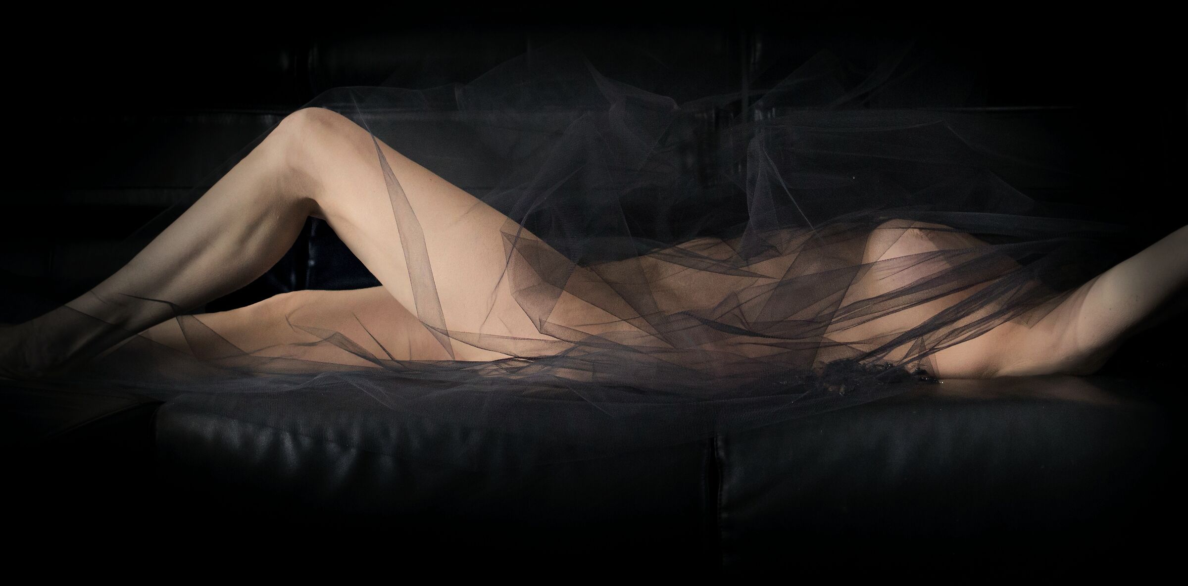 Illusory transparency