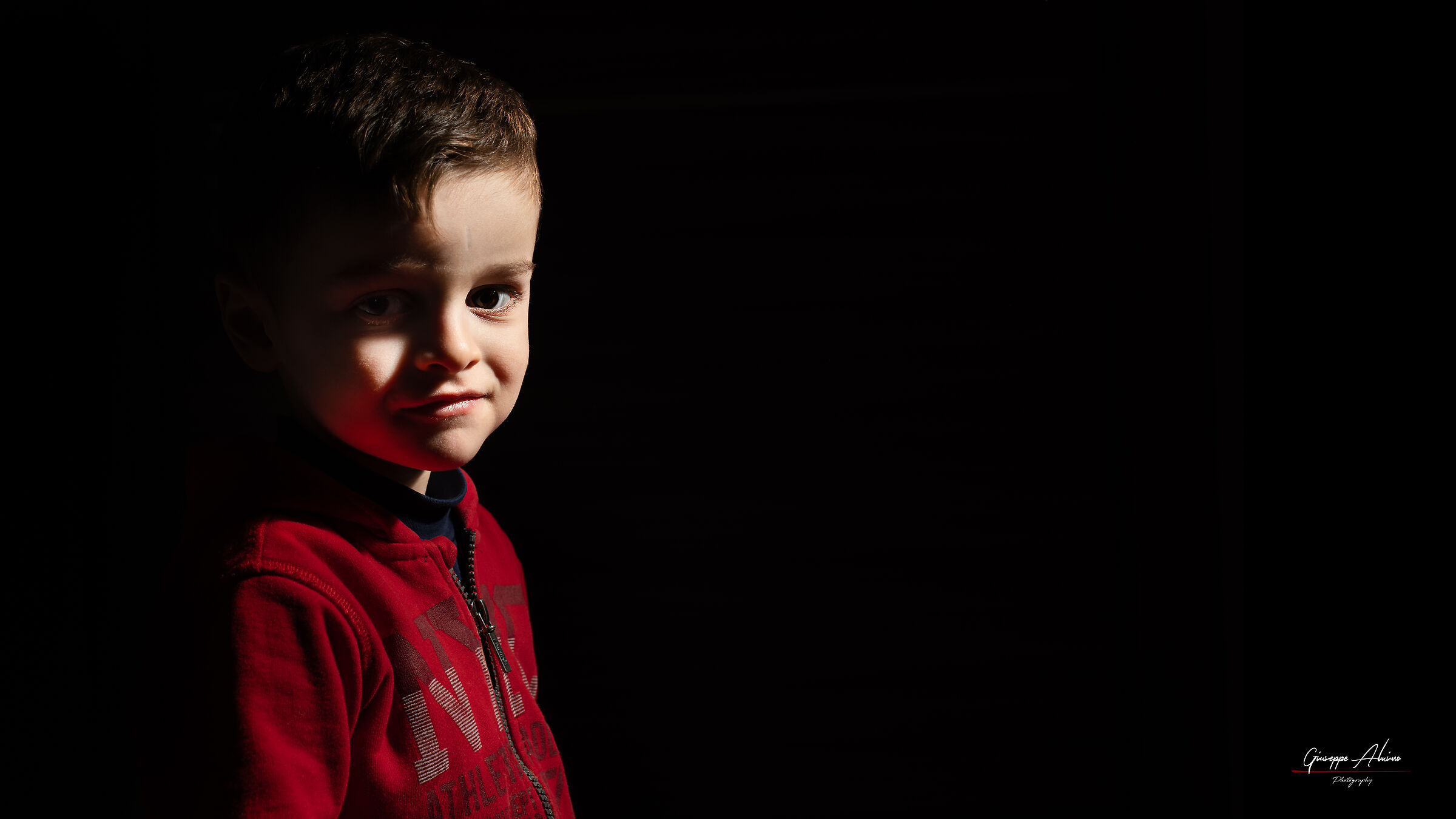 "Dad, let's take two pictures?" - Sure