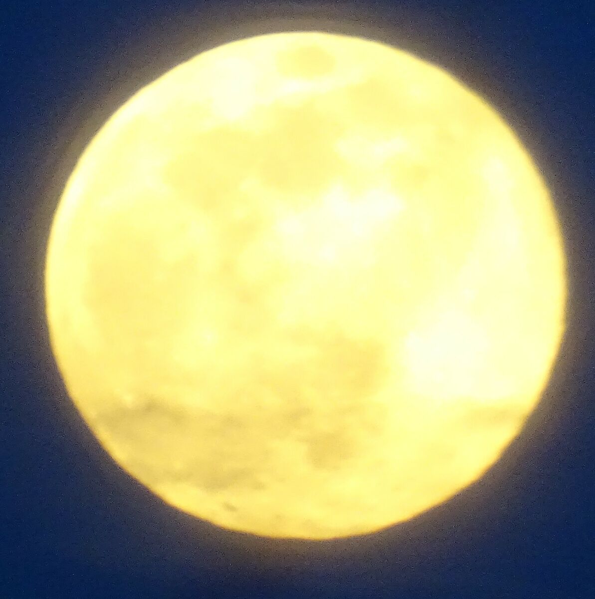 supermoon of 09-03-2020.