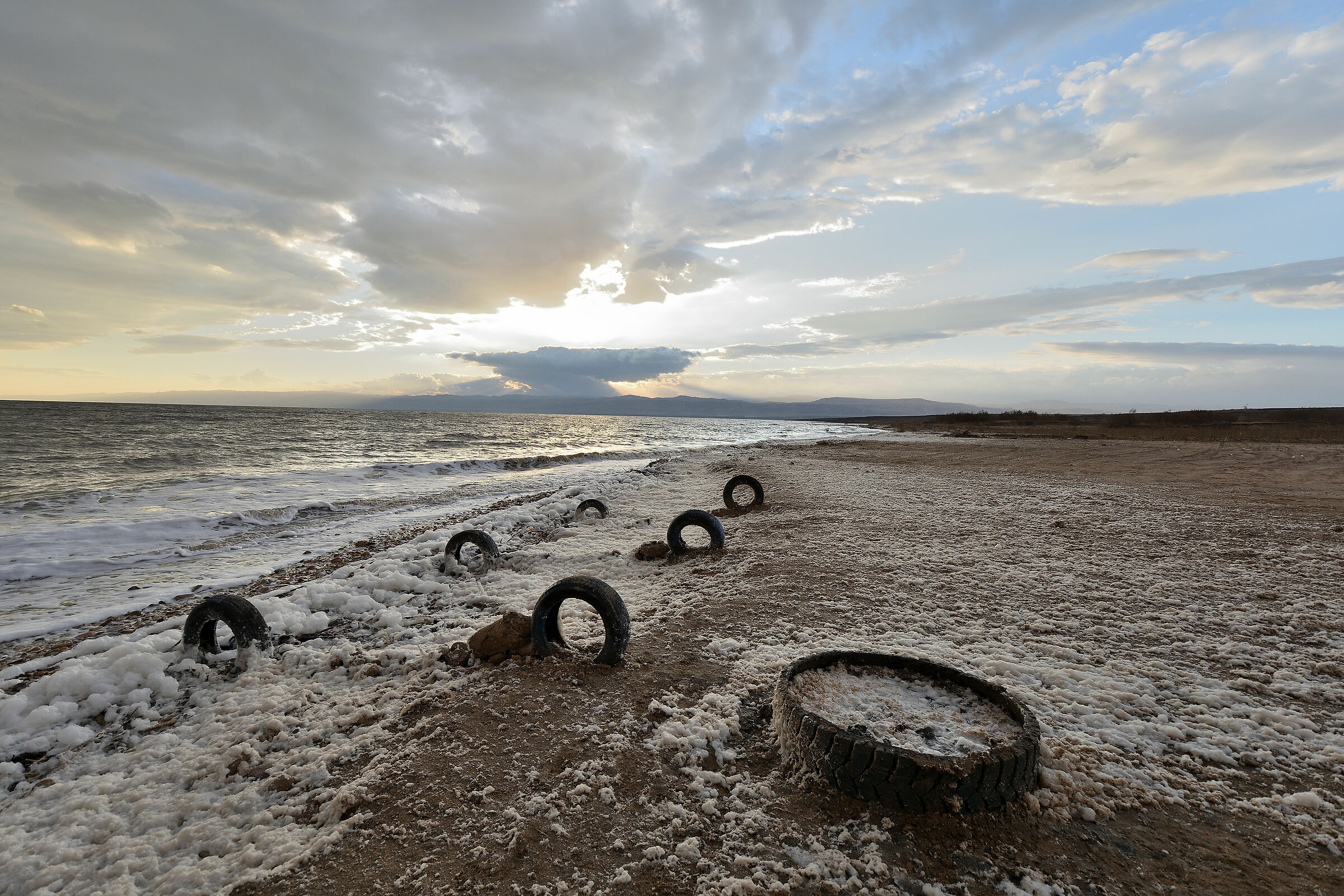 SEmpre more dead sea