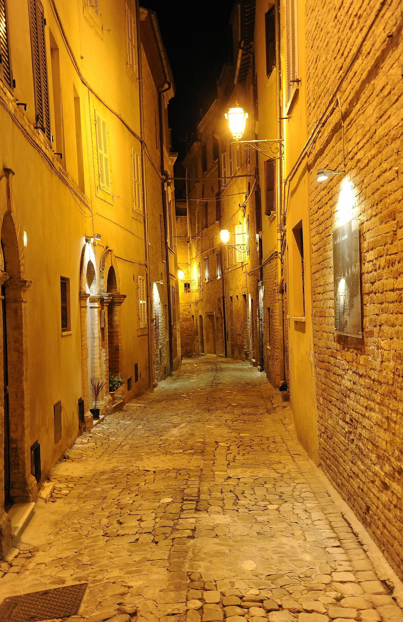 Offida: Via del Merletto