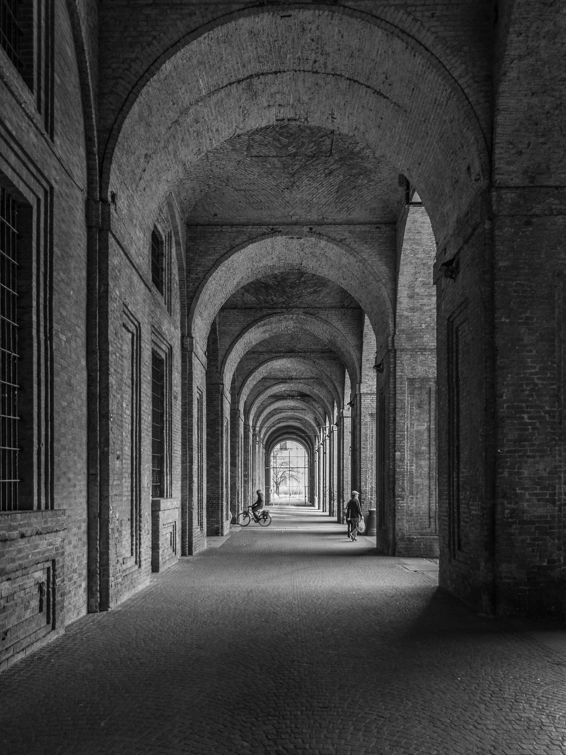 La Pilotta - Passage with porches - 2