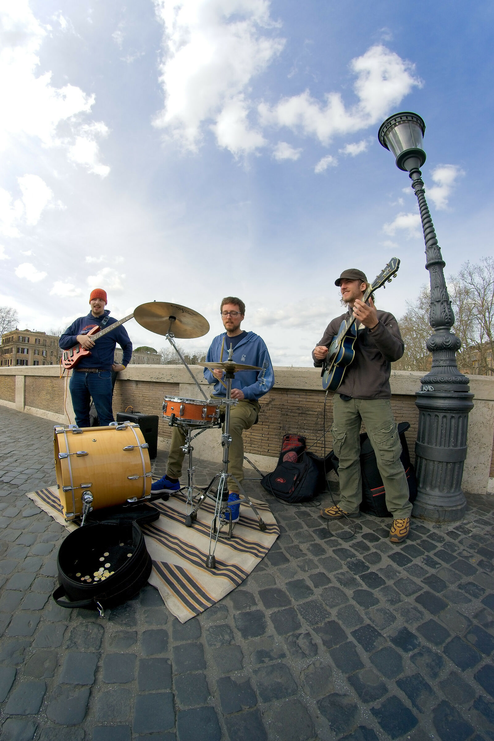 Musical encounters in Ponte Sisto