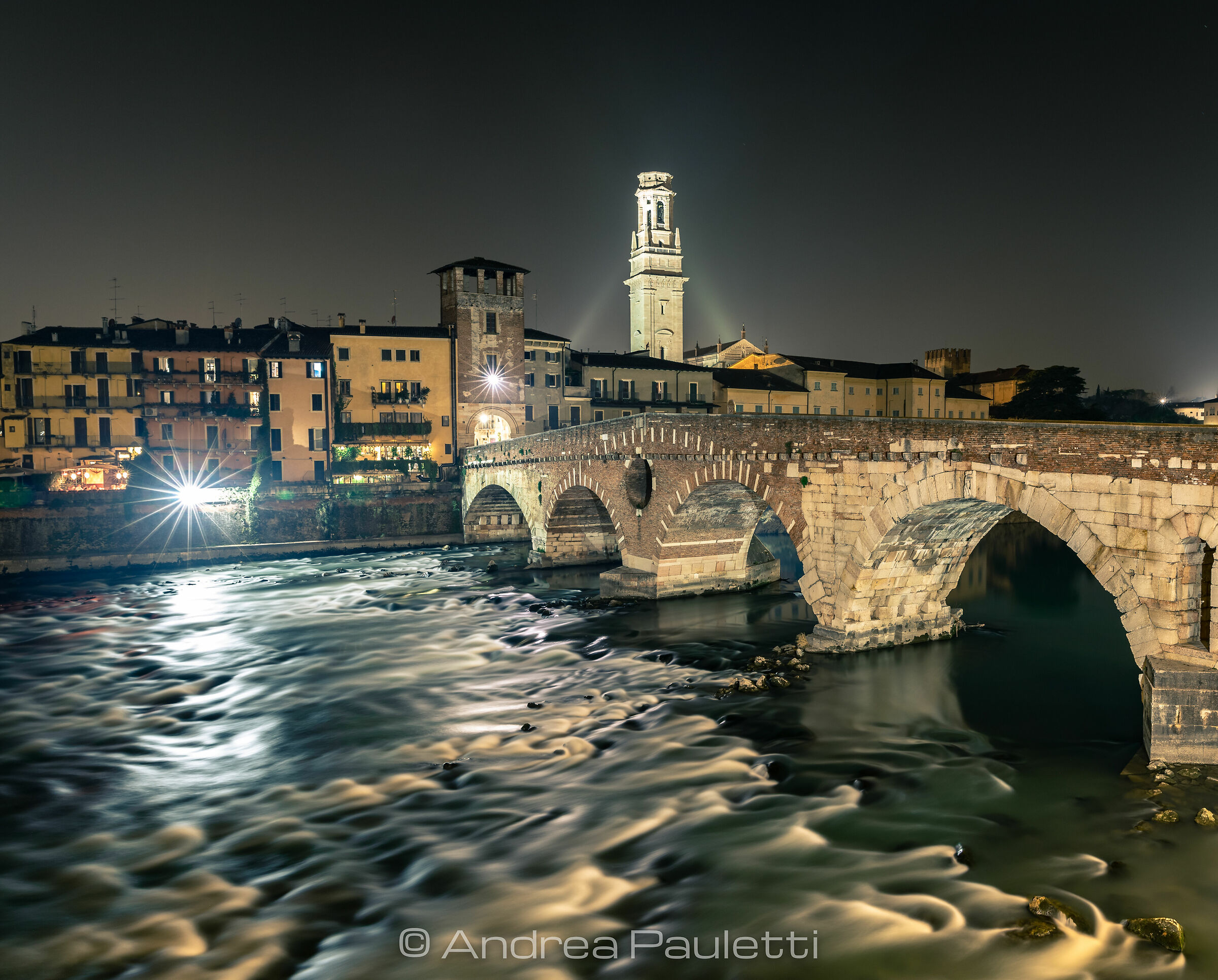 Ponte Pietra, Verona