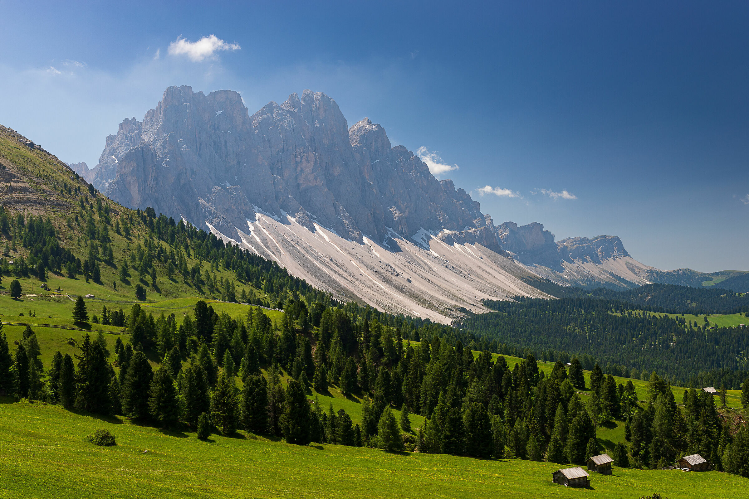 Climbing to the Gampenalm farm