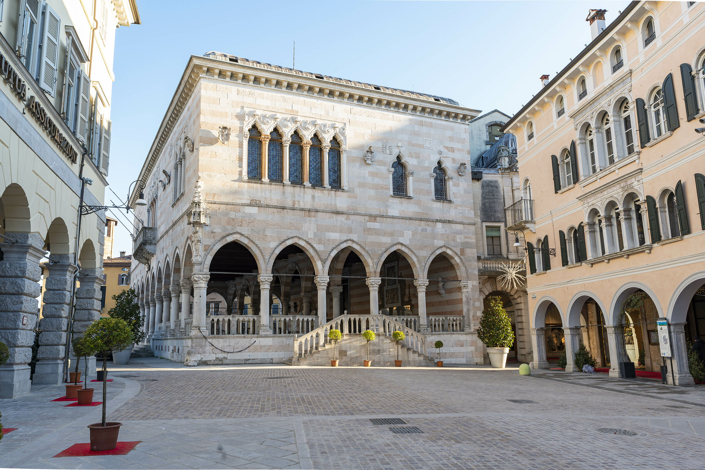 Lionello Lodge