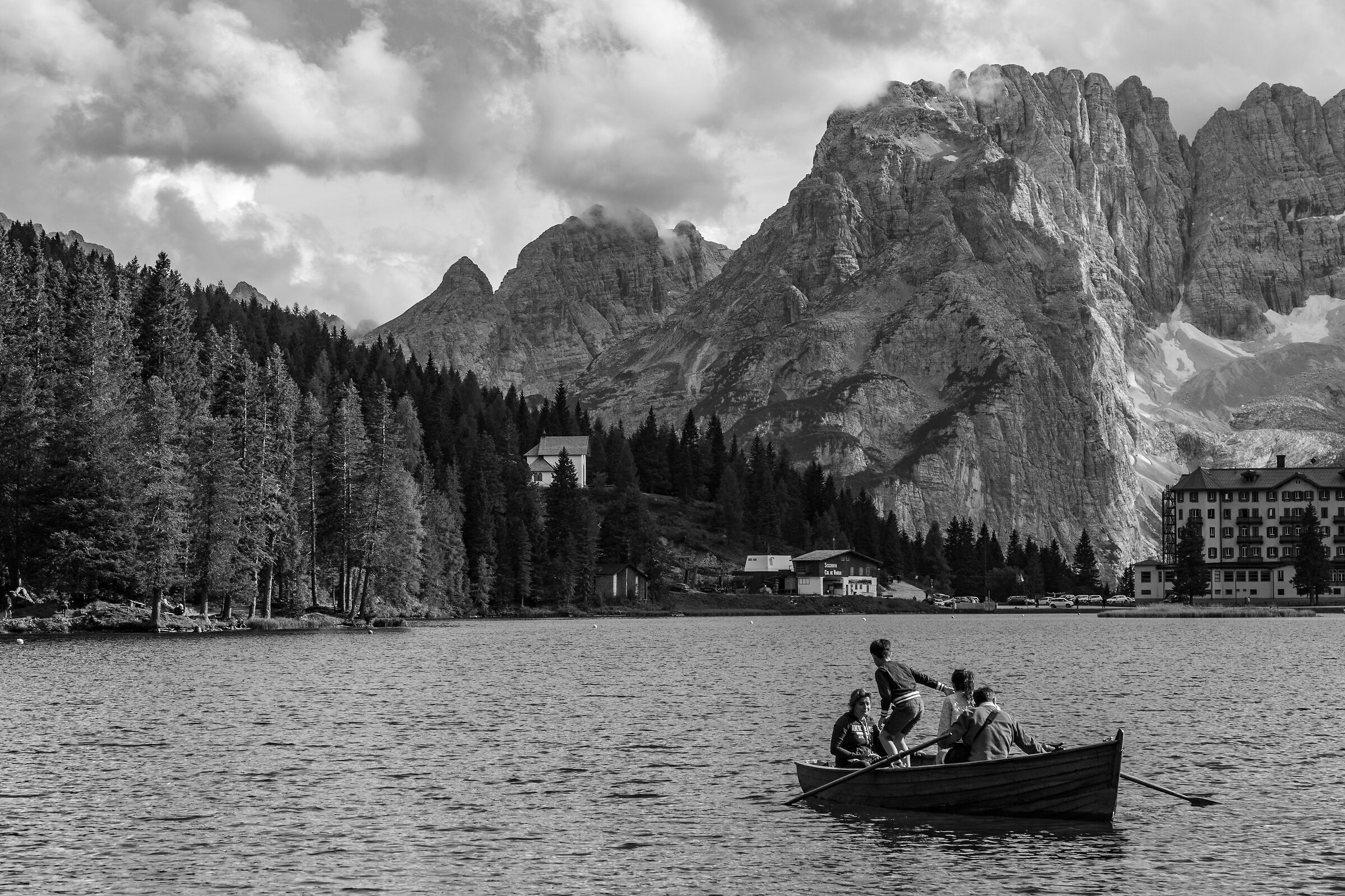 Quasi quasi mi butto, Lago di Misurina.
