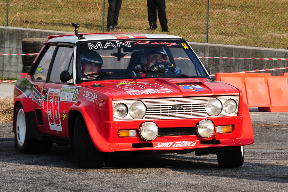 Has perhaps have power steering?