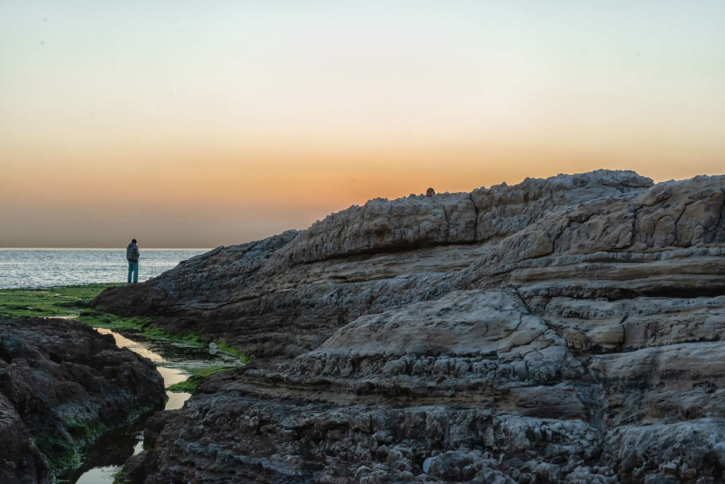 Tramonto a Al Raouche Rocks