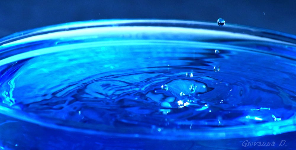 Un tuffo dove l'acqua è più blu, niente di...