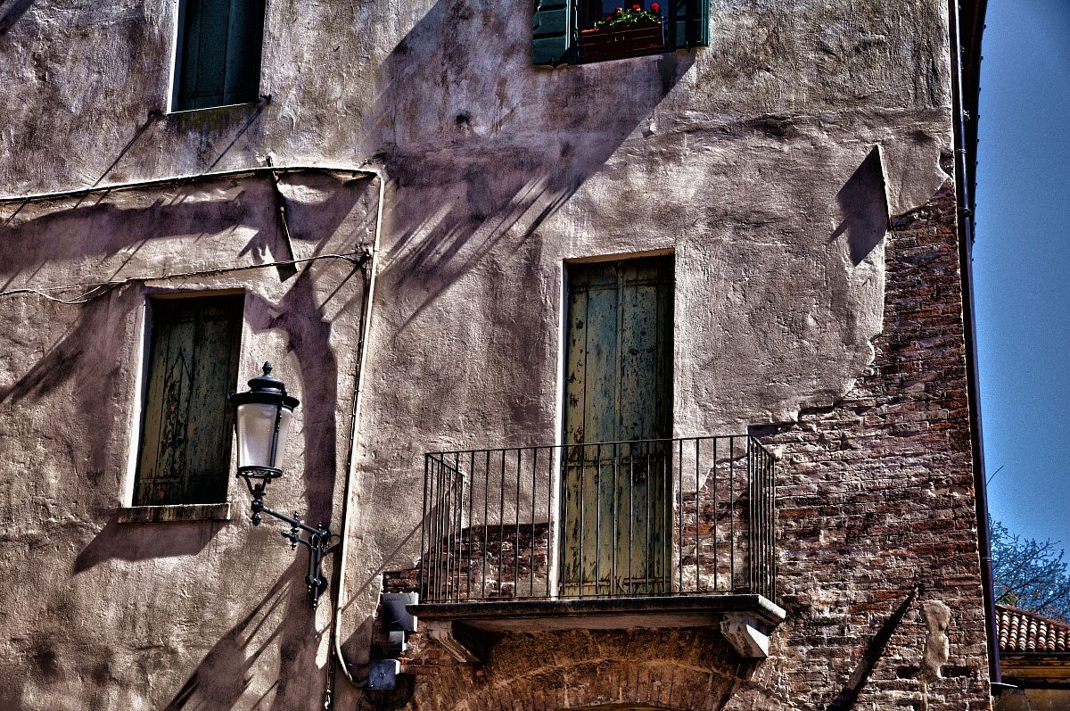 Treviso Casa Vecchia  (zona mercato del pesce)