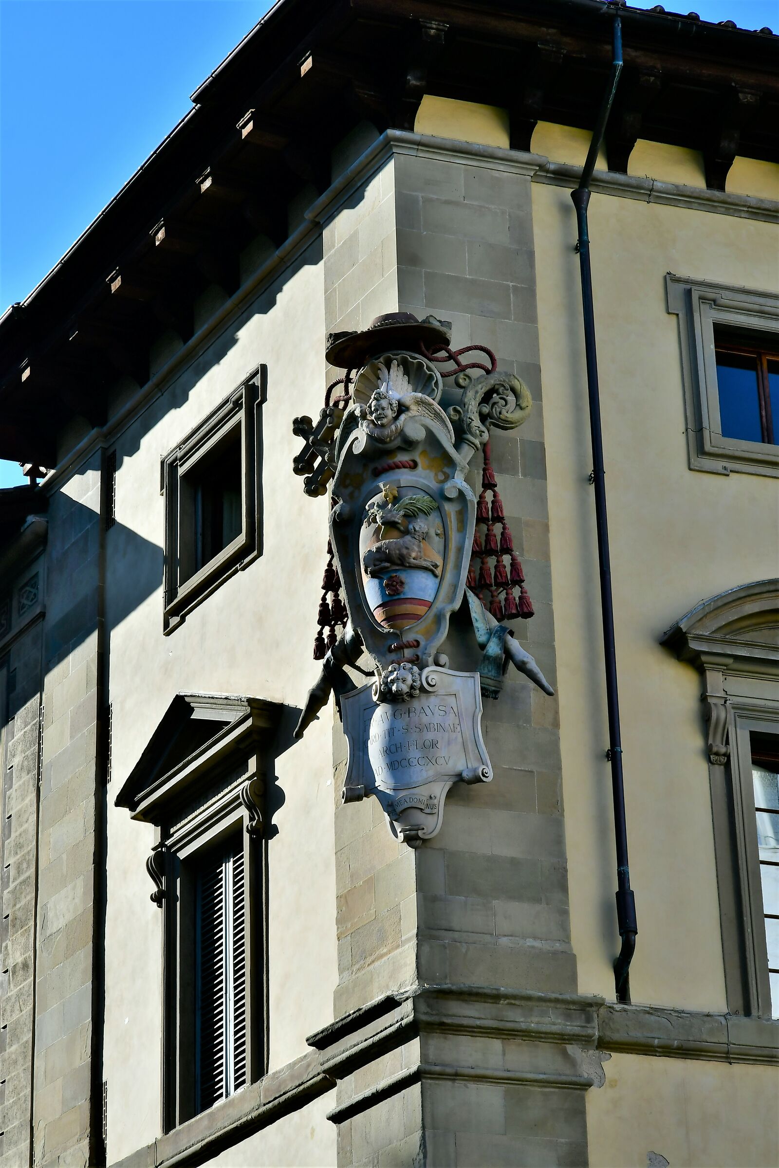 stemma dell'arcivescovado firenze.