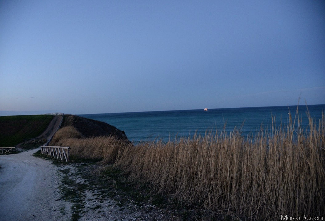 promontorio di punta aderci