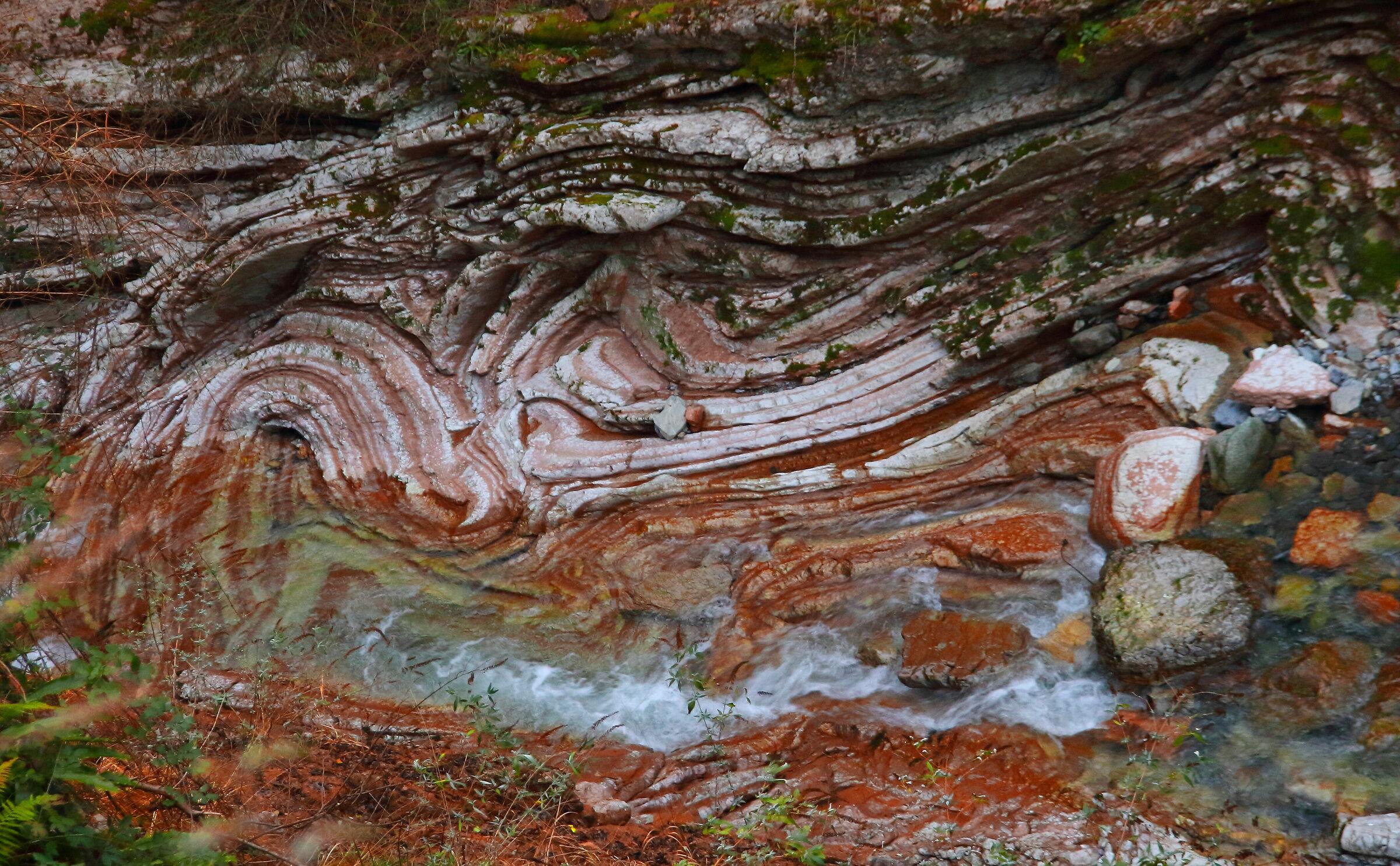 Valbreggia - Swiss - stratifications
