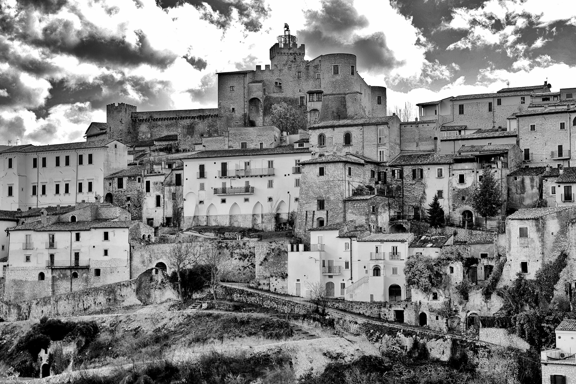 all'ombra del potere