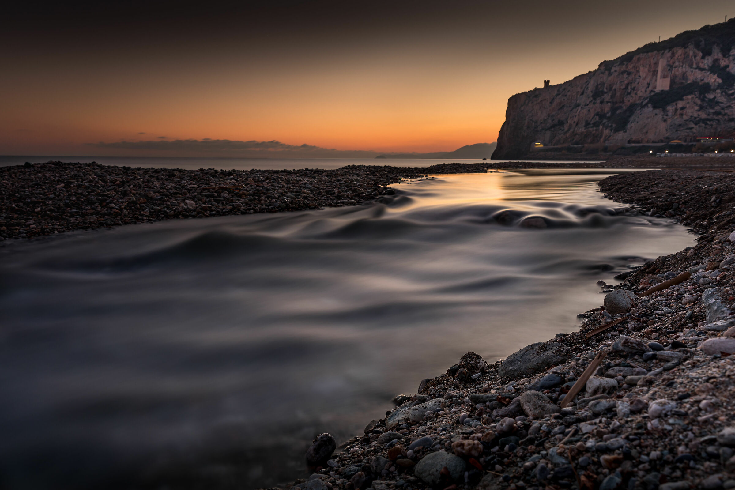 Tramonto sul lungomare di Finale Ligure