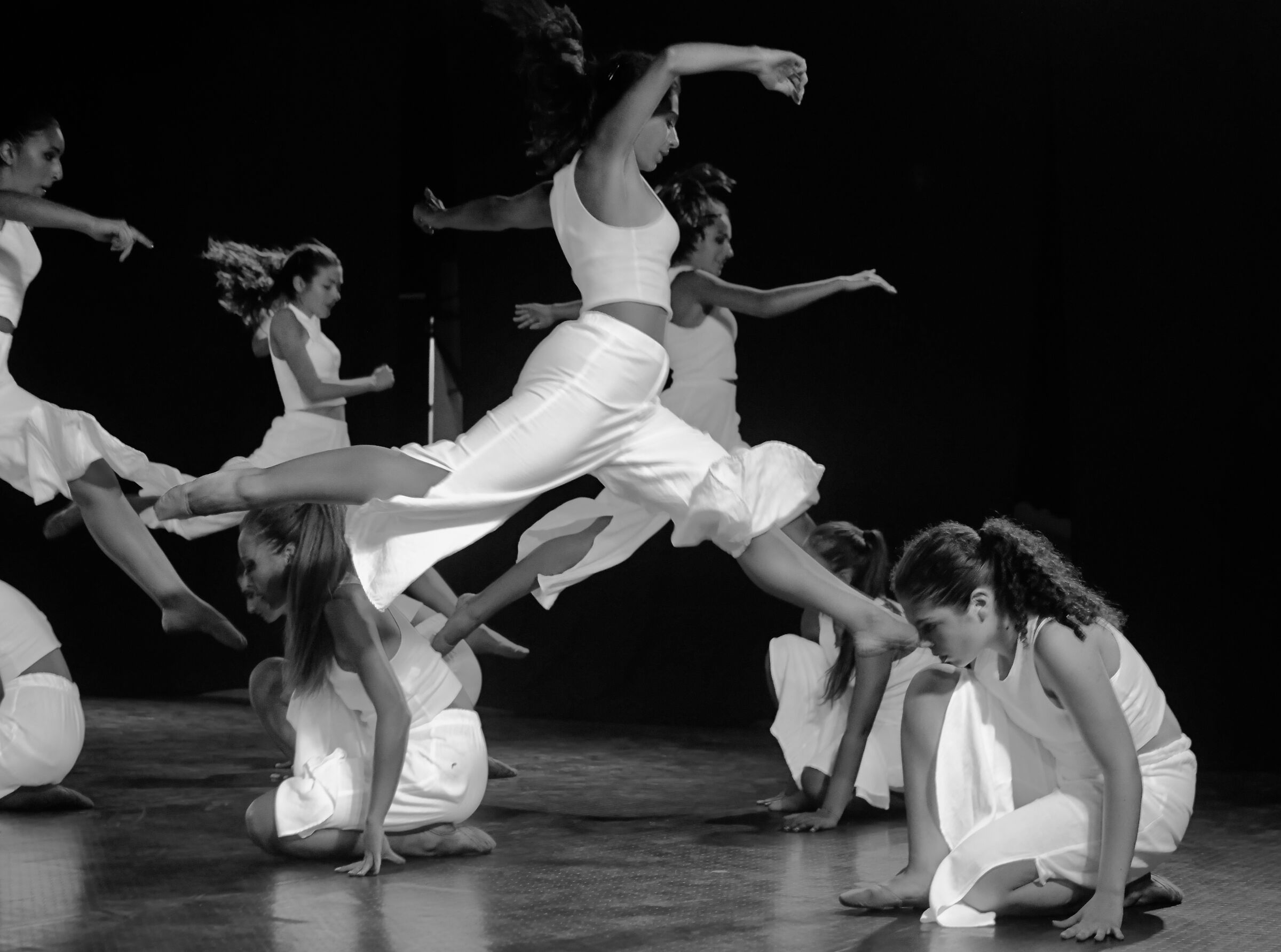 . . .  leggerezza infinita . . .