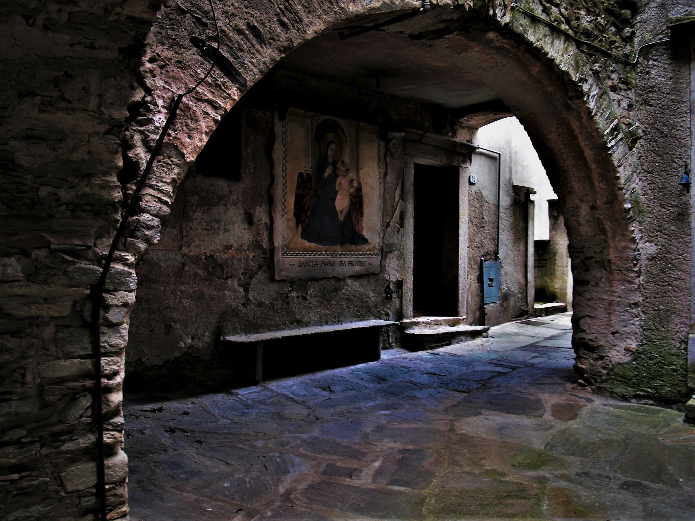 Antichi borghi del Verbano.