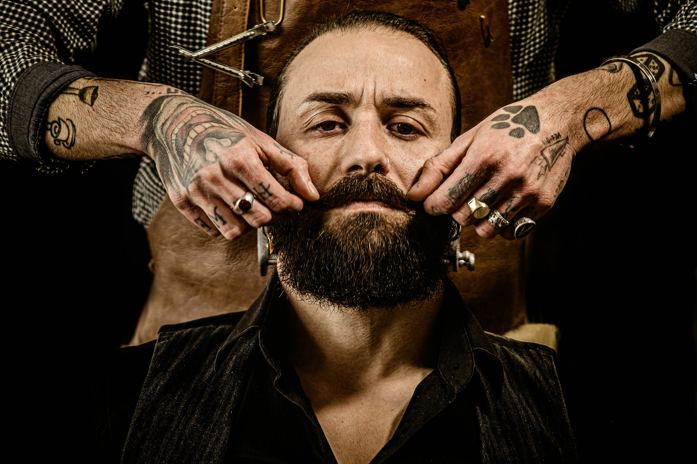 #uomo #barba #grimoaldoruscito #saloon #sguardo